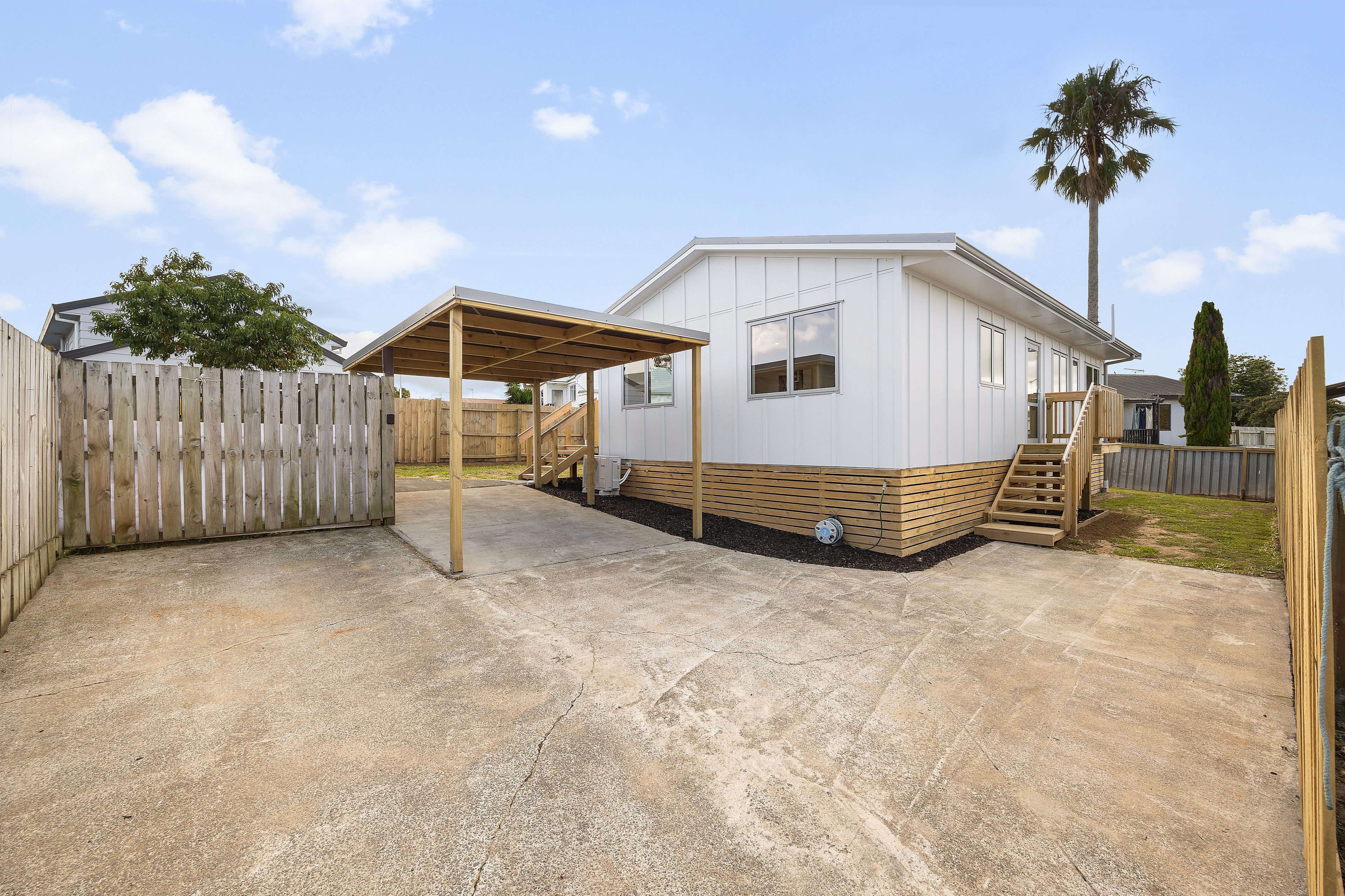 2/43 Trimdon Street, Randwick Park, Manukau City