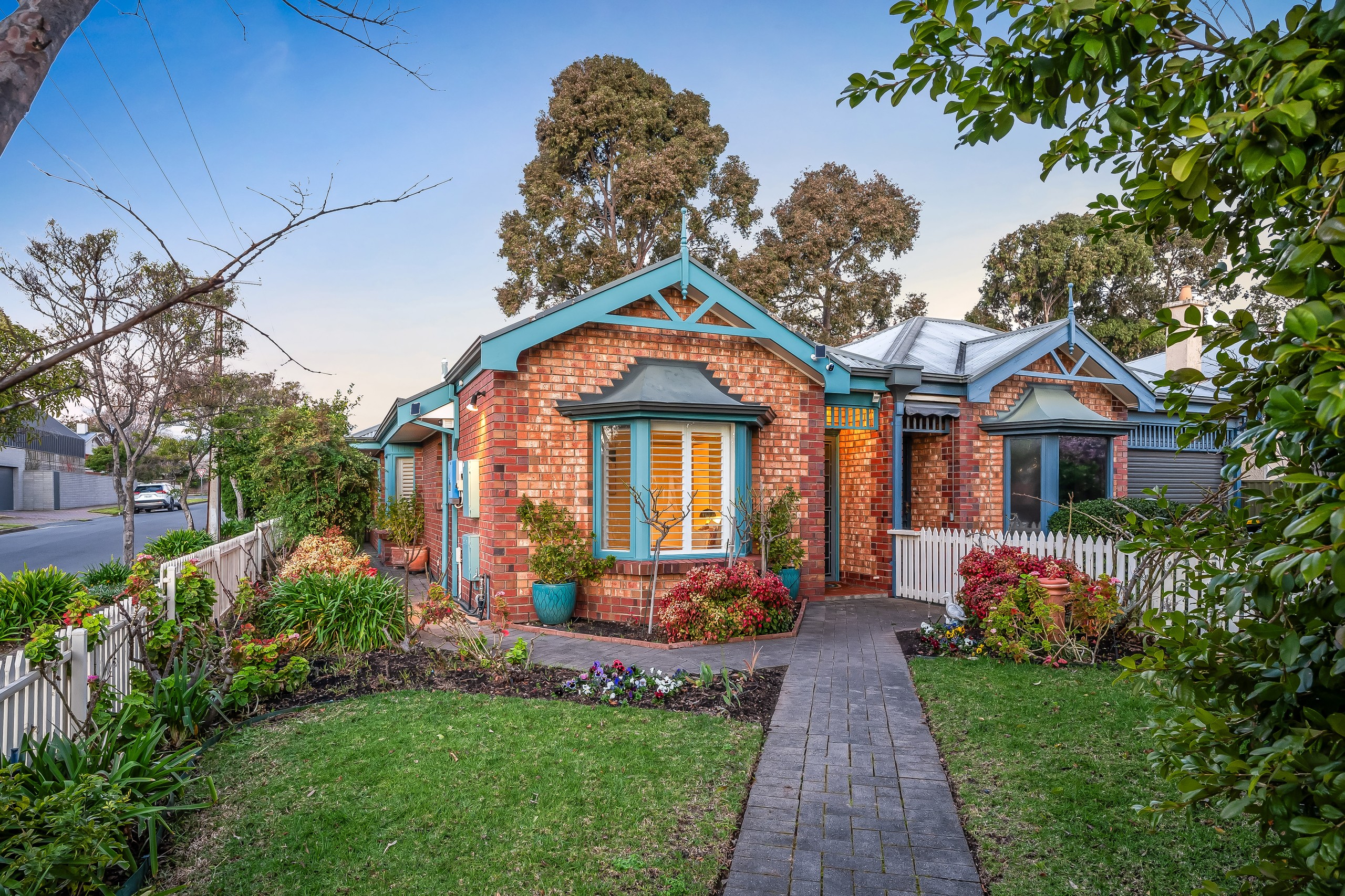 22 Gurrs Road, Kensington Park, SA 5068