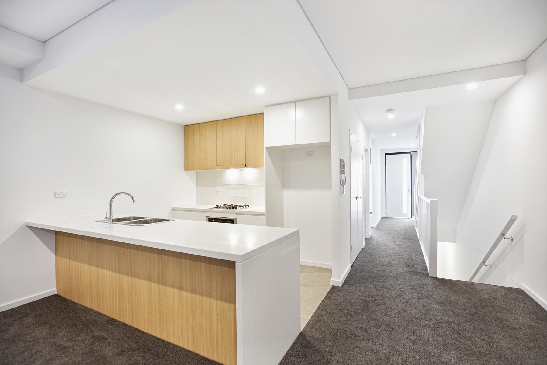 2/119 Glengarry Drive, Glenmore Park, NSW 2745