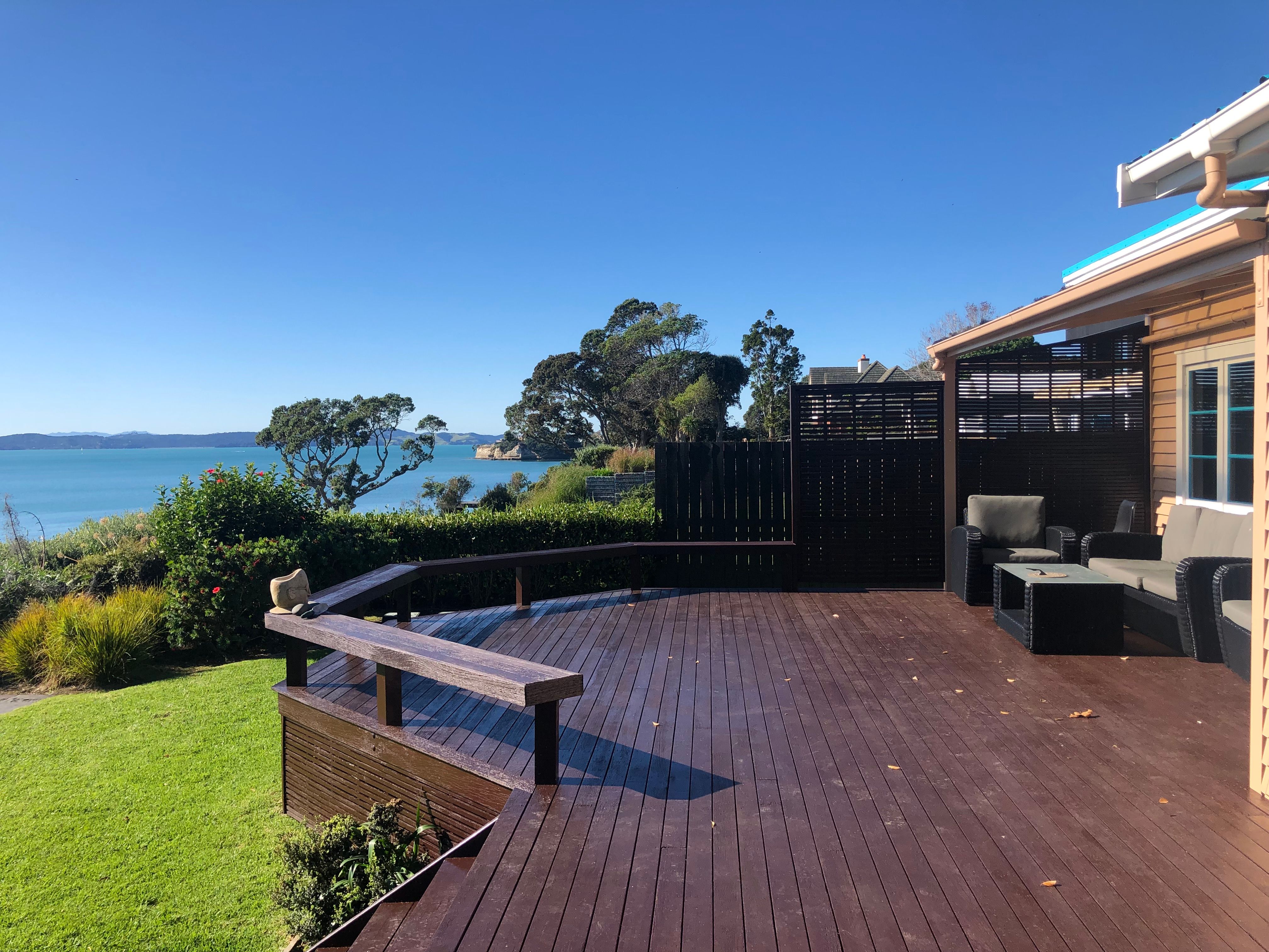 7 Hawke Crescent, Beachlands, Manukau City