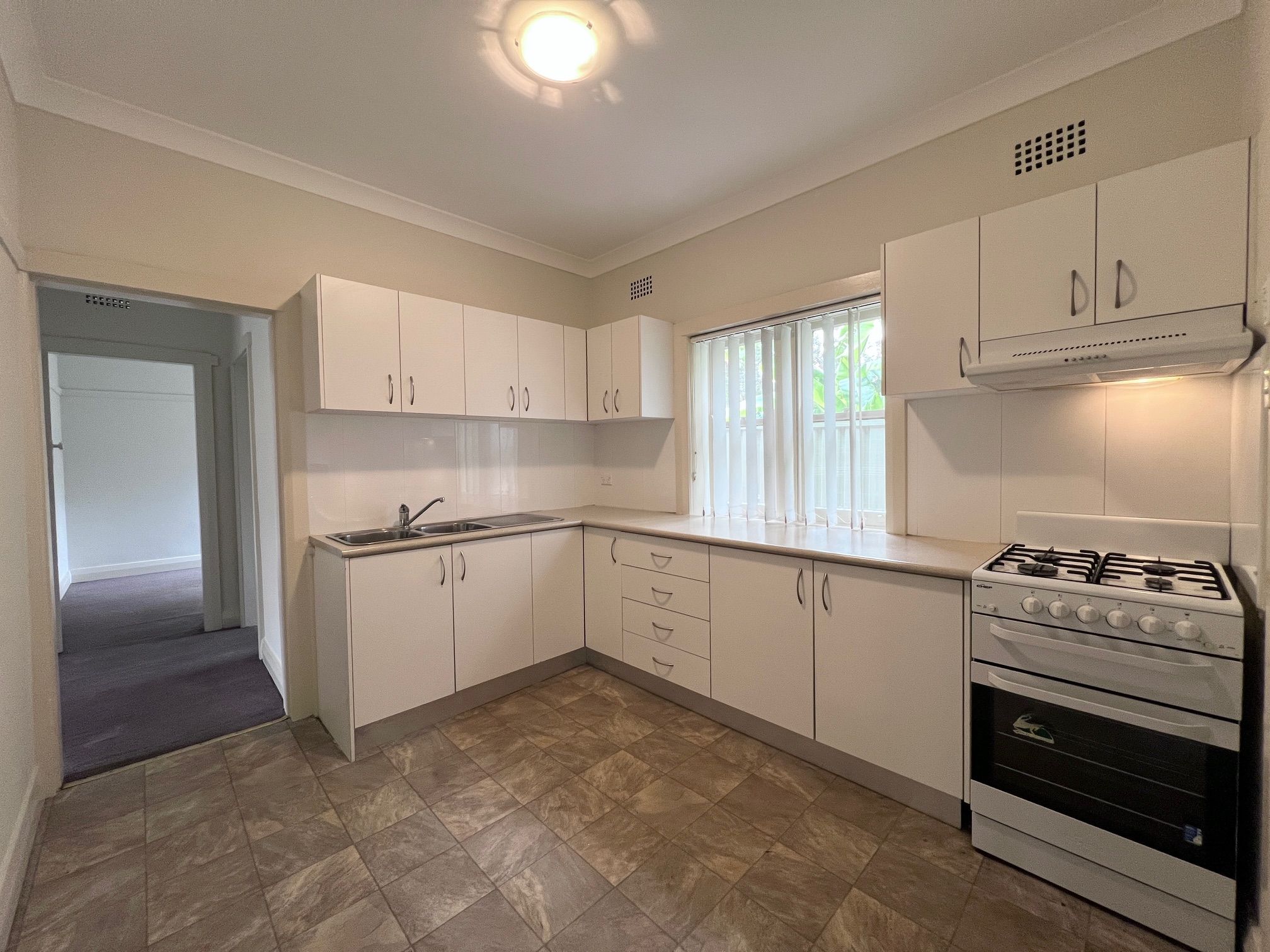 77 Caroline Street, Kingsgrove, NSW 2208