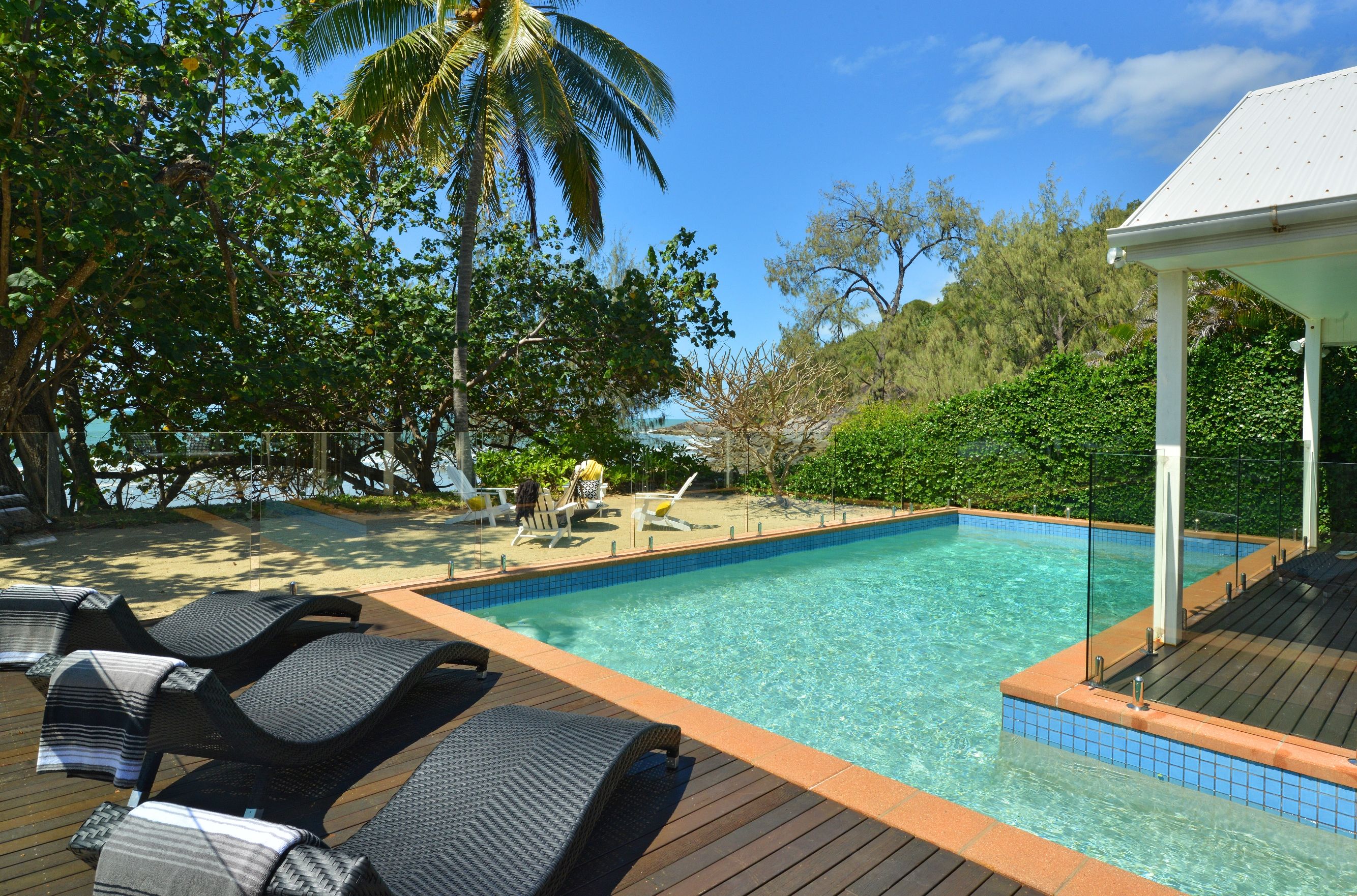3 Oak Street, Oak Beach QLD 4877