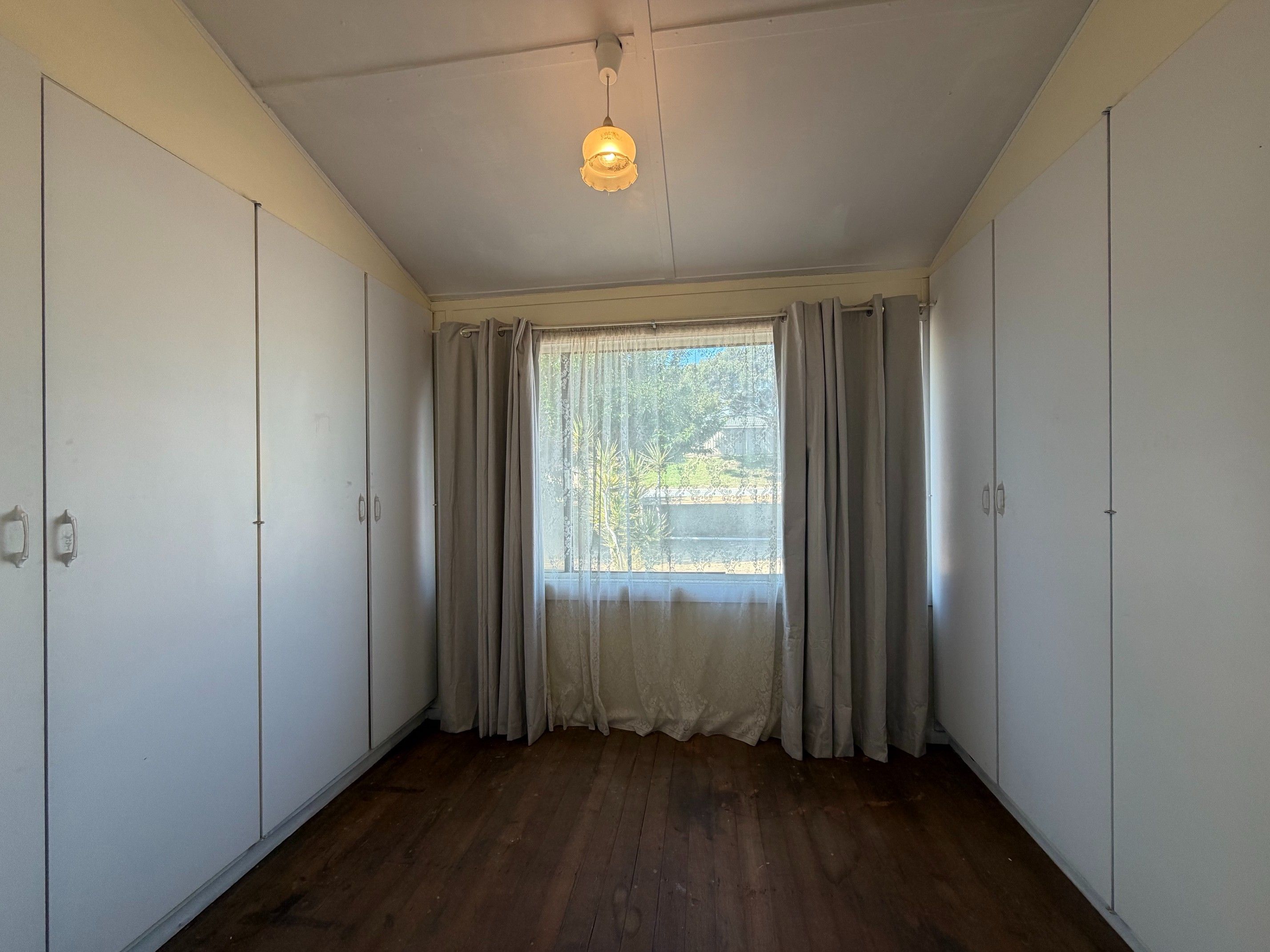 37 Ainsworth Street — photo 7 of 16