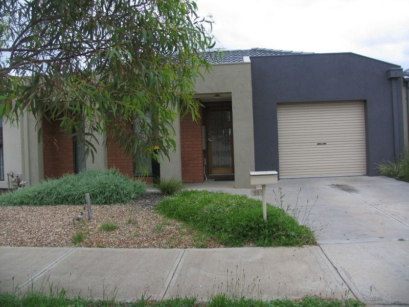 53 Fairhaven Blv, Melton West, VIC 3337