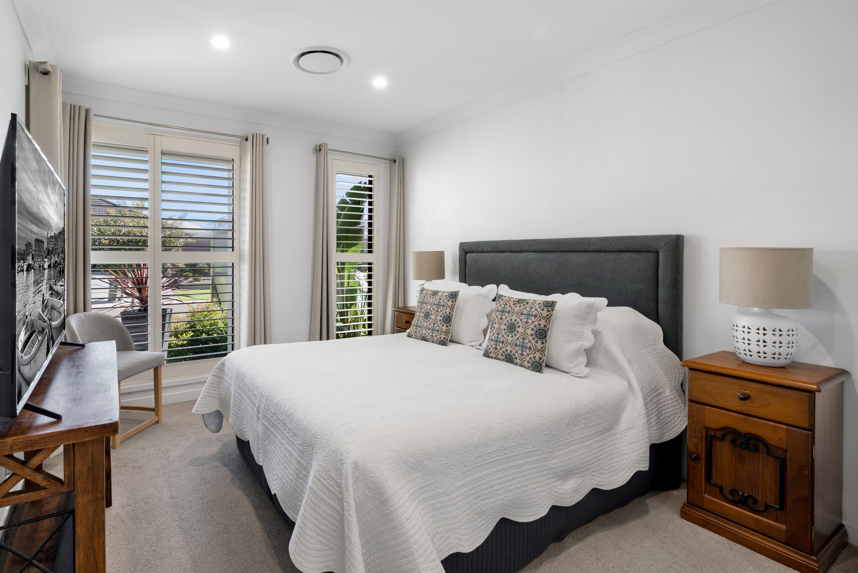 5 Molnar Circuit, Oran Park, NSW 2570
