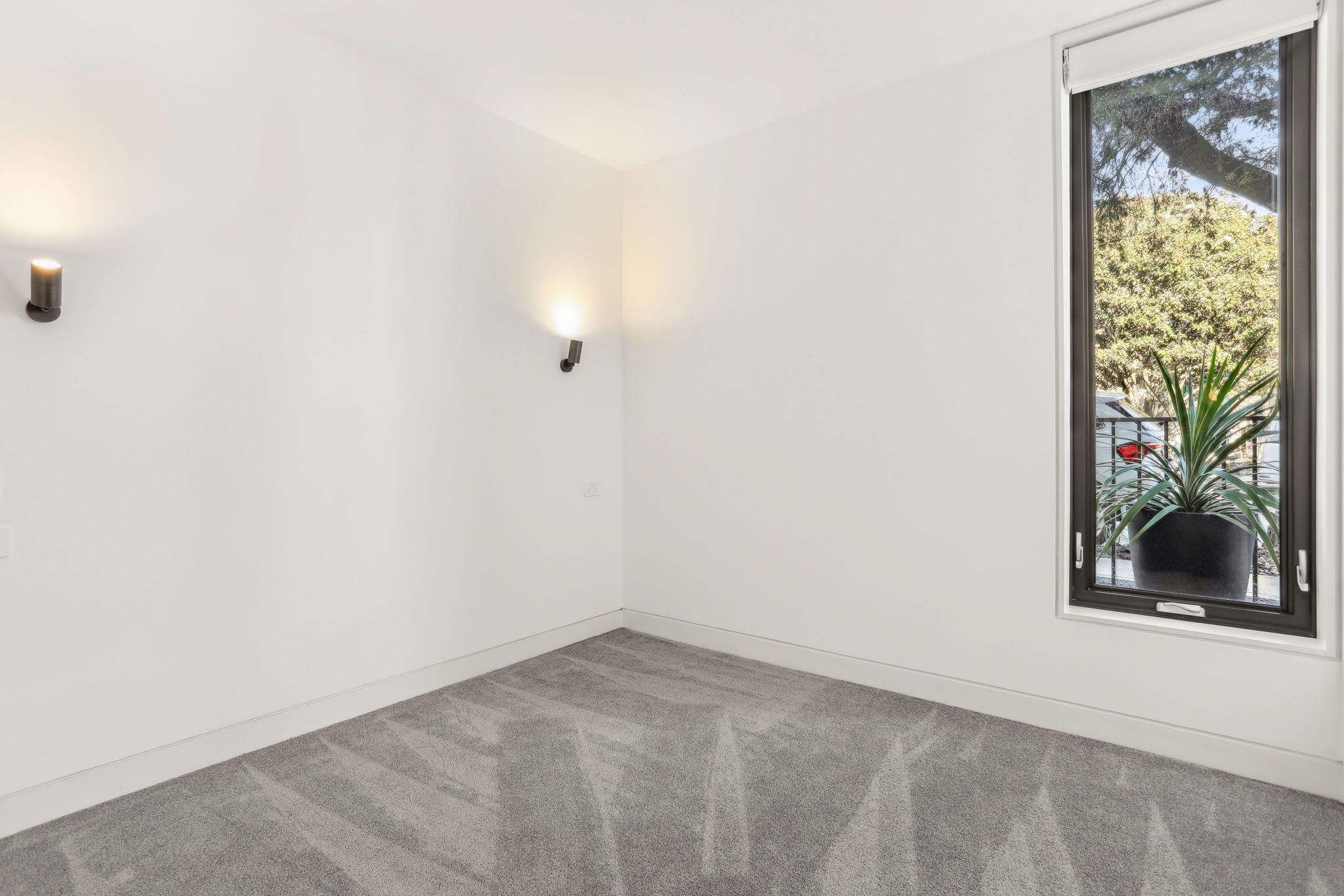 29A Sutherland Street — photo 10 of 10