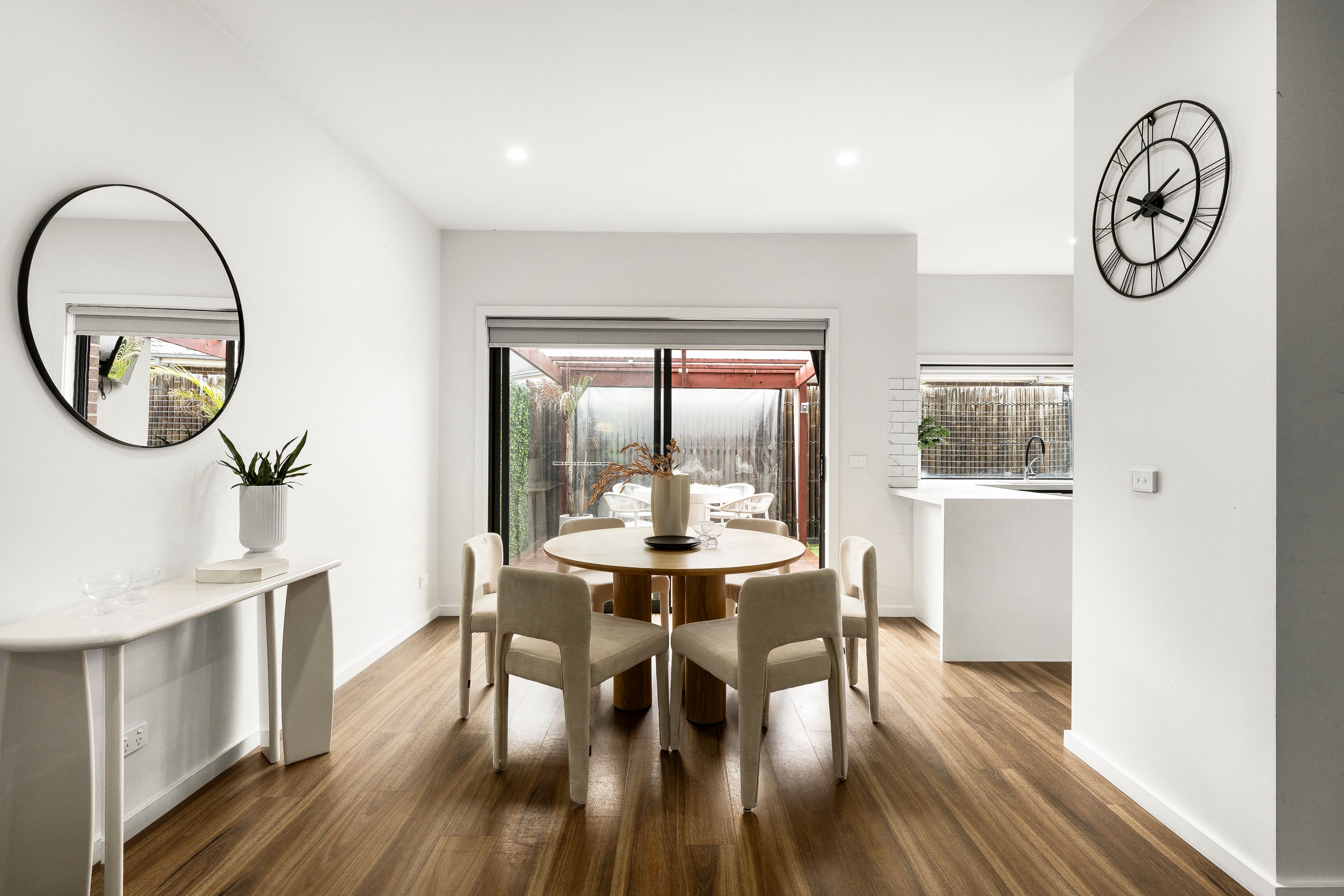 12 Samson Street — photo 8 of 16