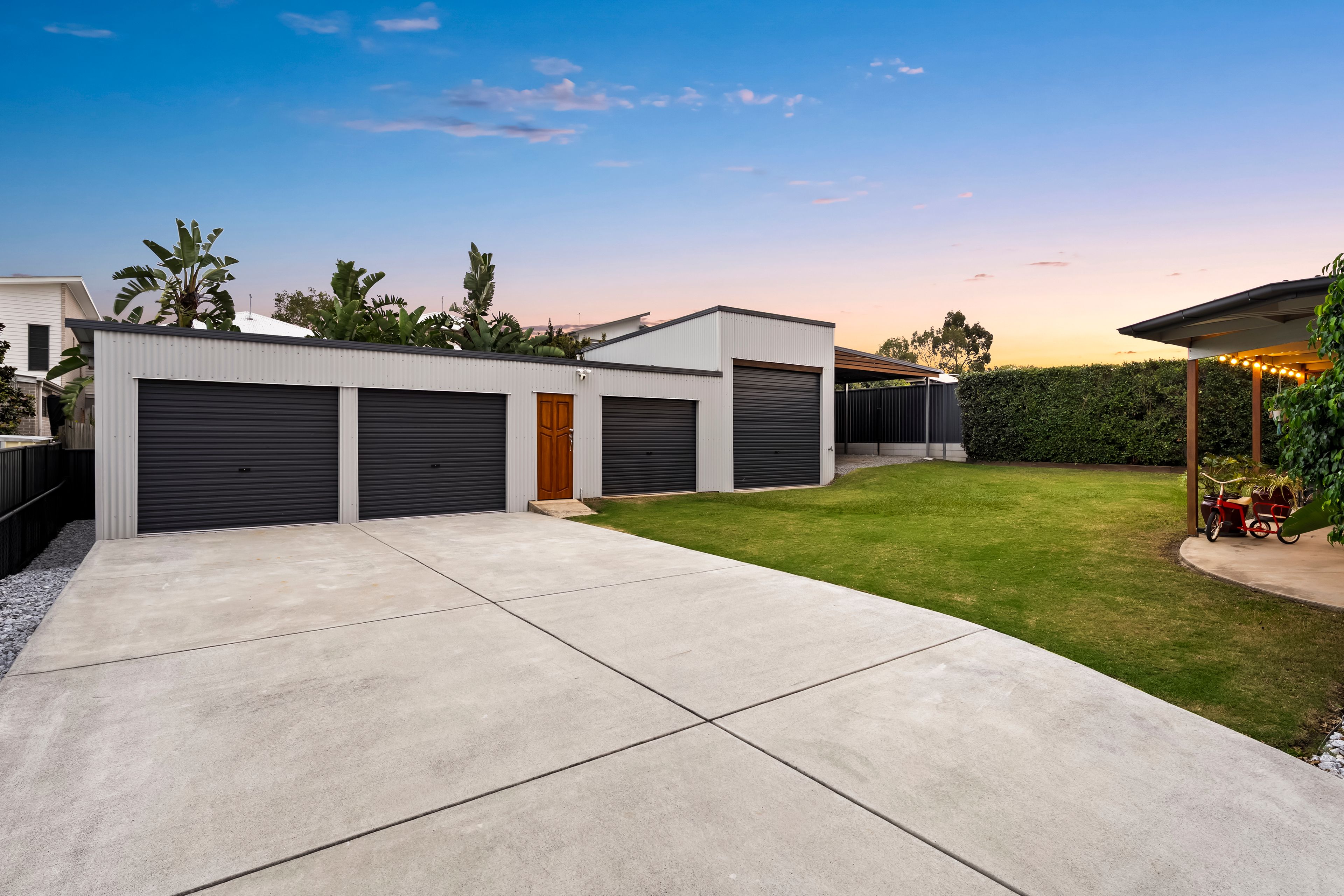 15 Lesina Street — photo 4 of 16