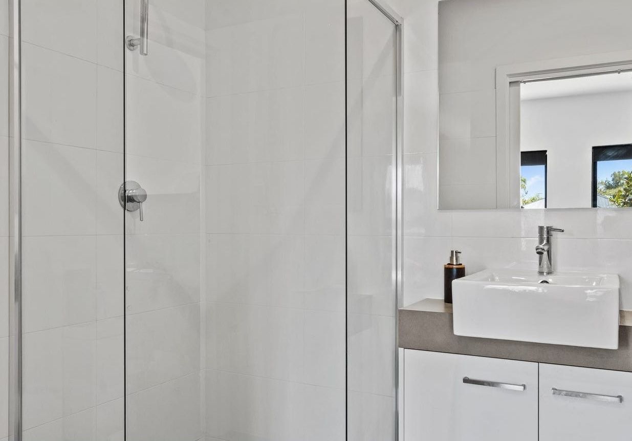 12 Vardon Street — photo 8 of 14