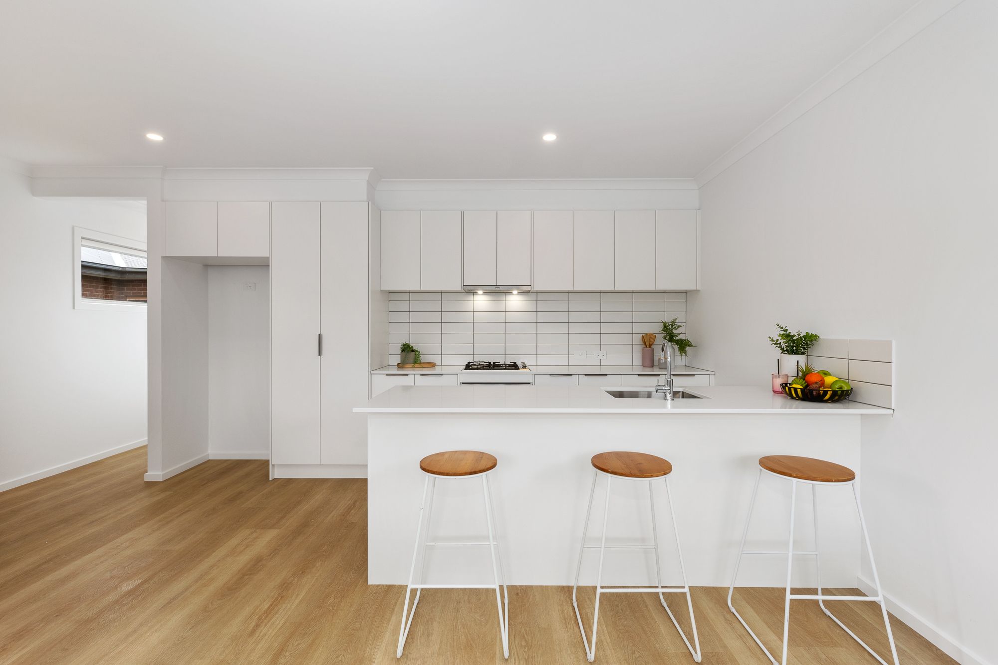 11/316 Smythes Road — photo 3 of 9