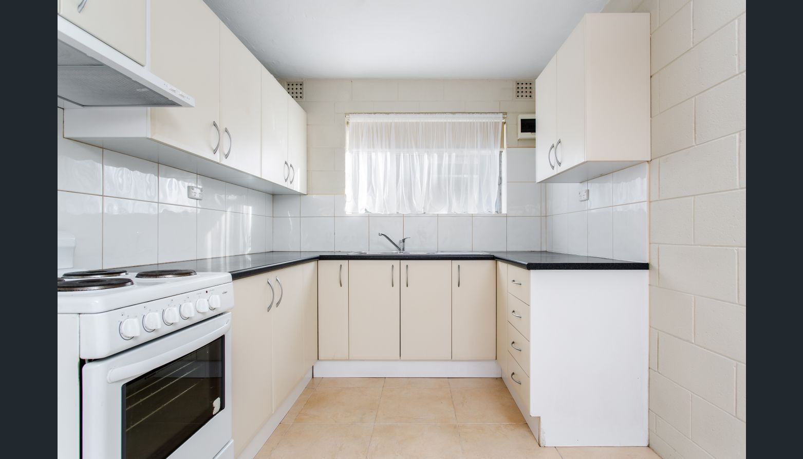 1/18 Glebe Street, Alberton, SA 5014