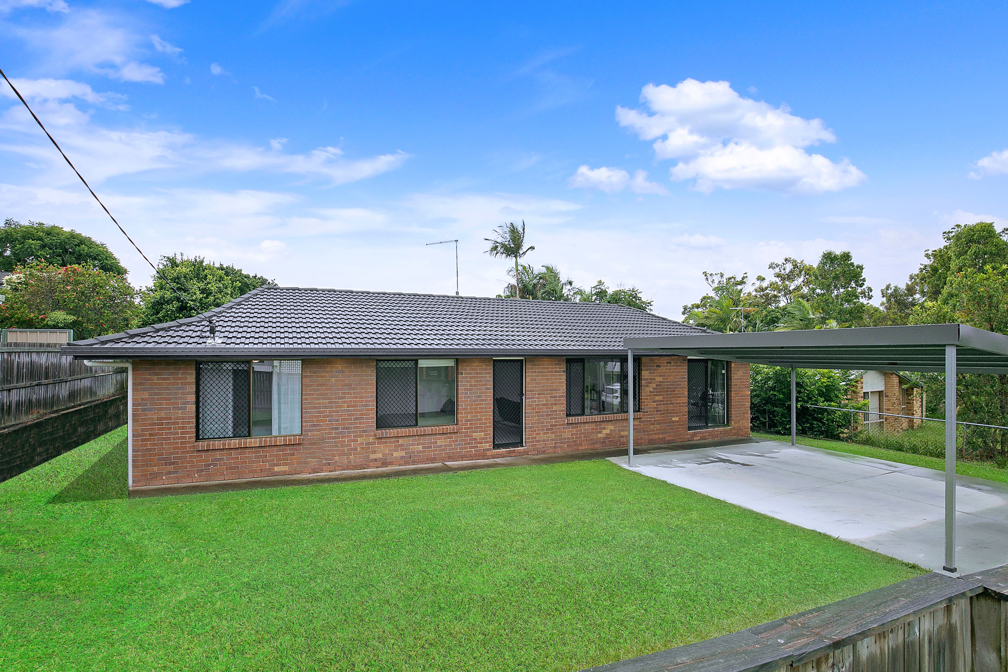 10 Jacaranda Road, Capalaba QLD 4157