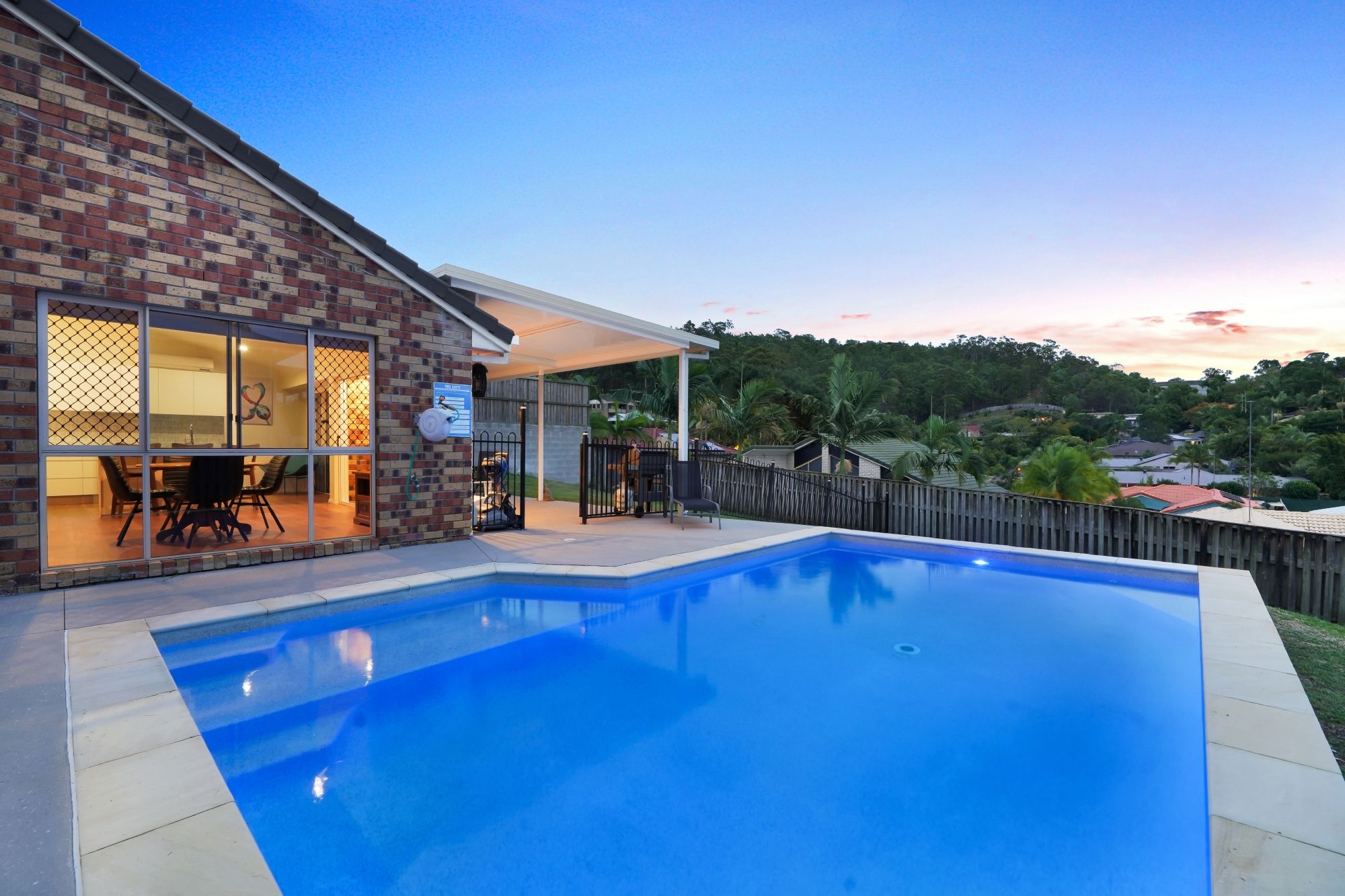 17 Papara Street, Pacific Pines, QLD 4211