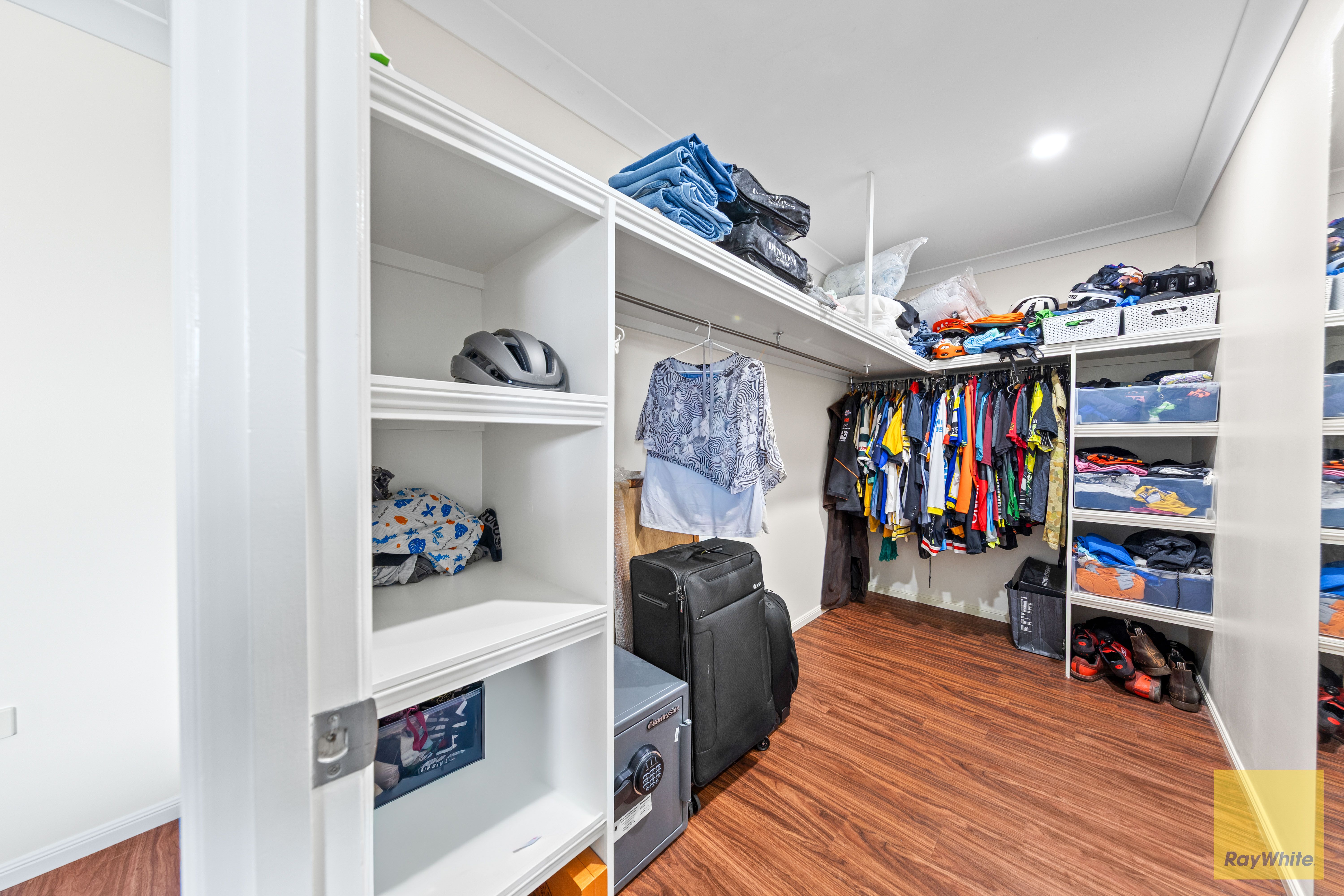 16 Saville Street — photo 14 of 23