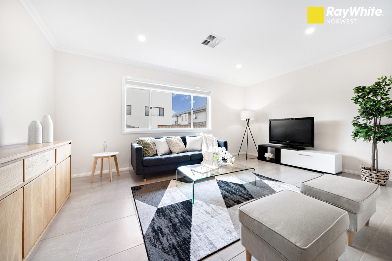 10 Greenmount Street, North Kellyville, NSW 2155