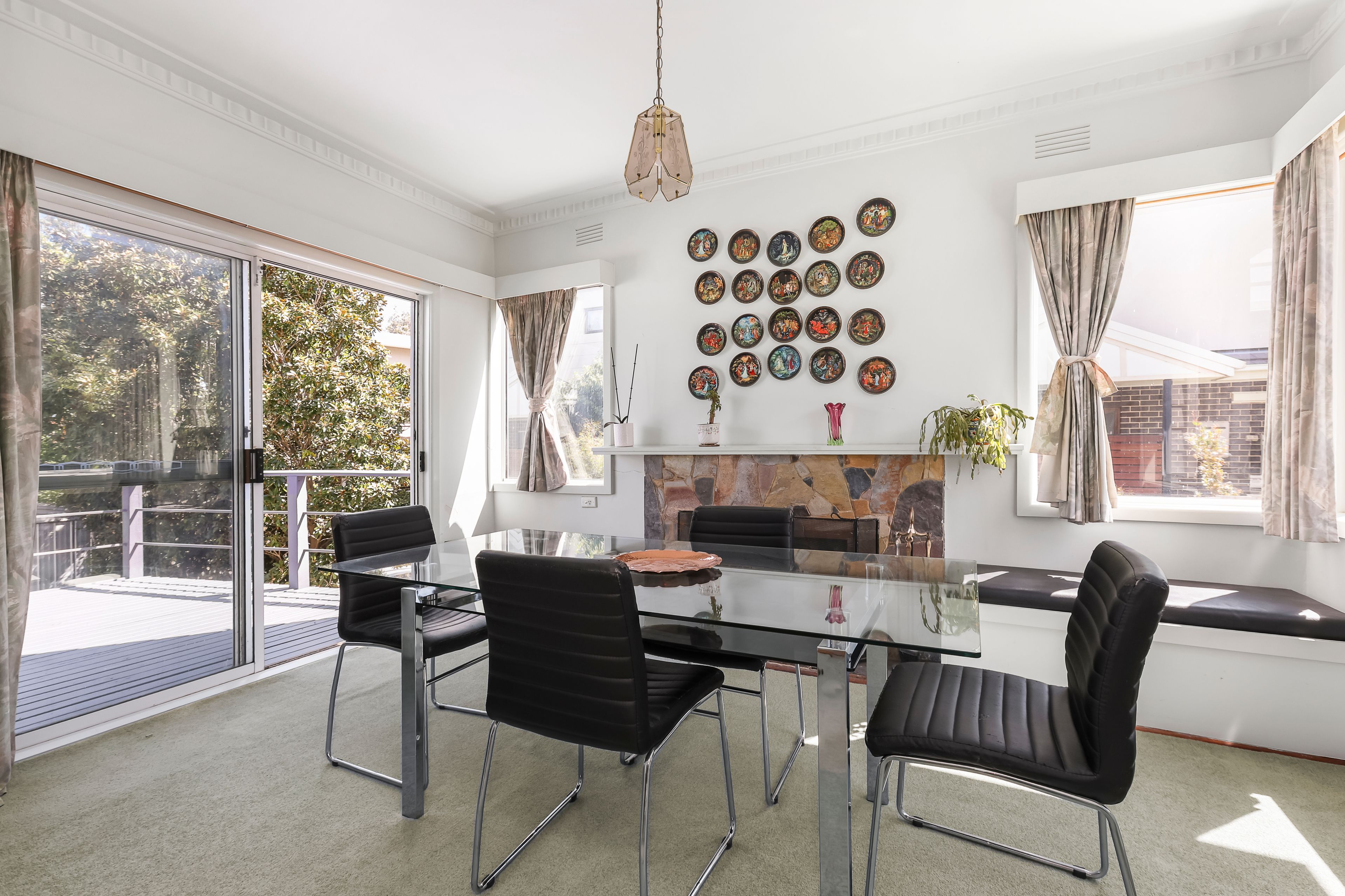 8 Evans Street — photo 4 of 9