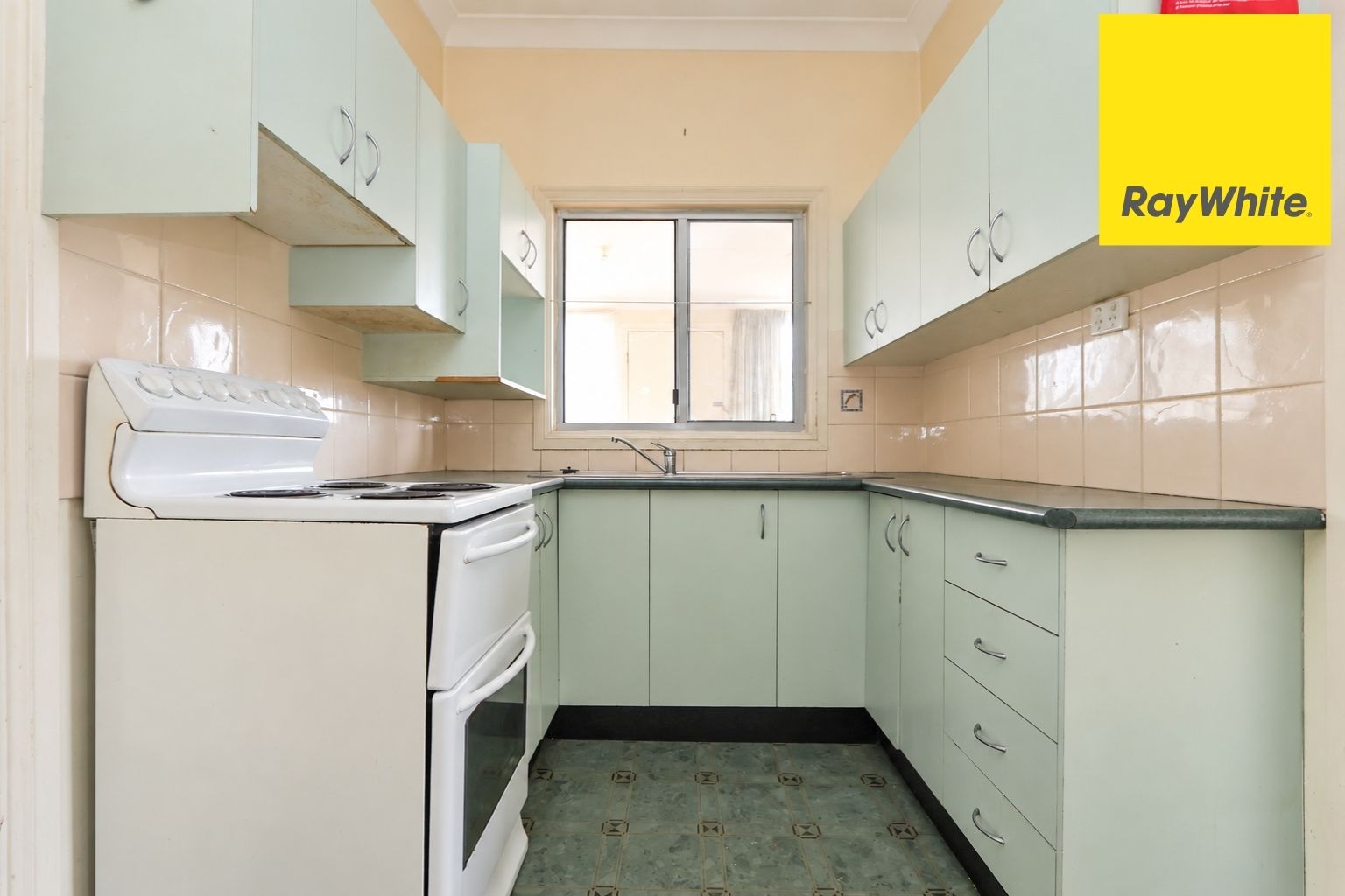 70 Chester Street, Inverell, NSW 2360