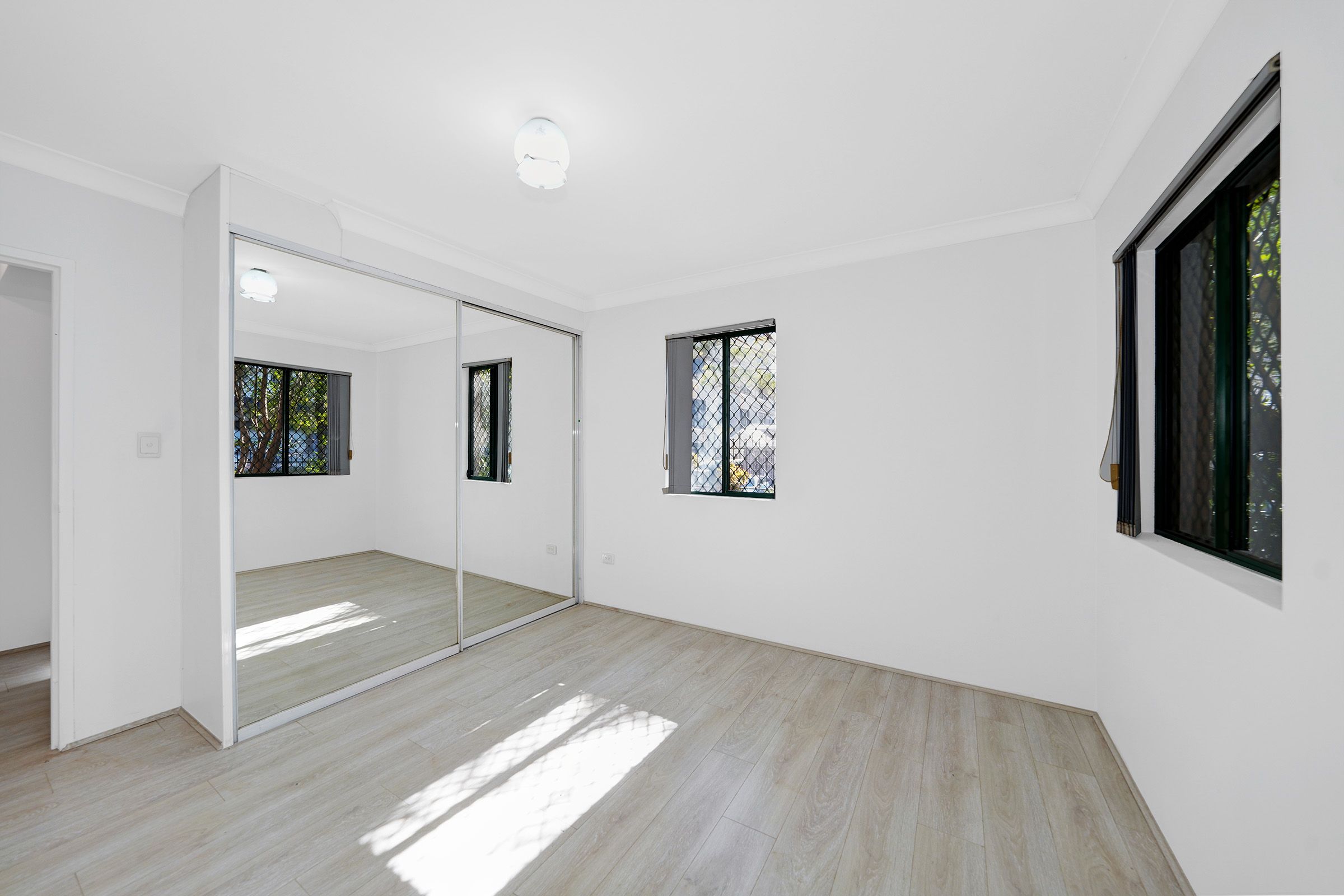 58/39 Dangar Place — photo 5 of 8