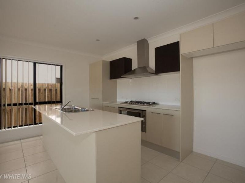 56 Synergy Drive, Coomera, QLD 4209