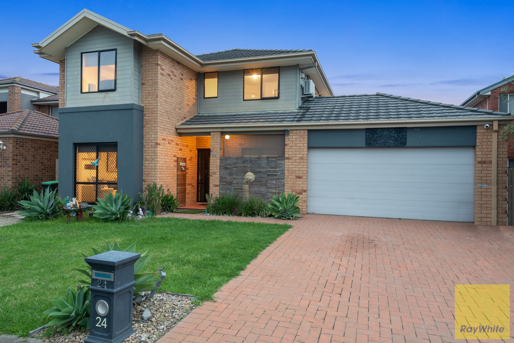 24 Lincolnheath Boulevard, Point Cook, VIC 3030