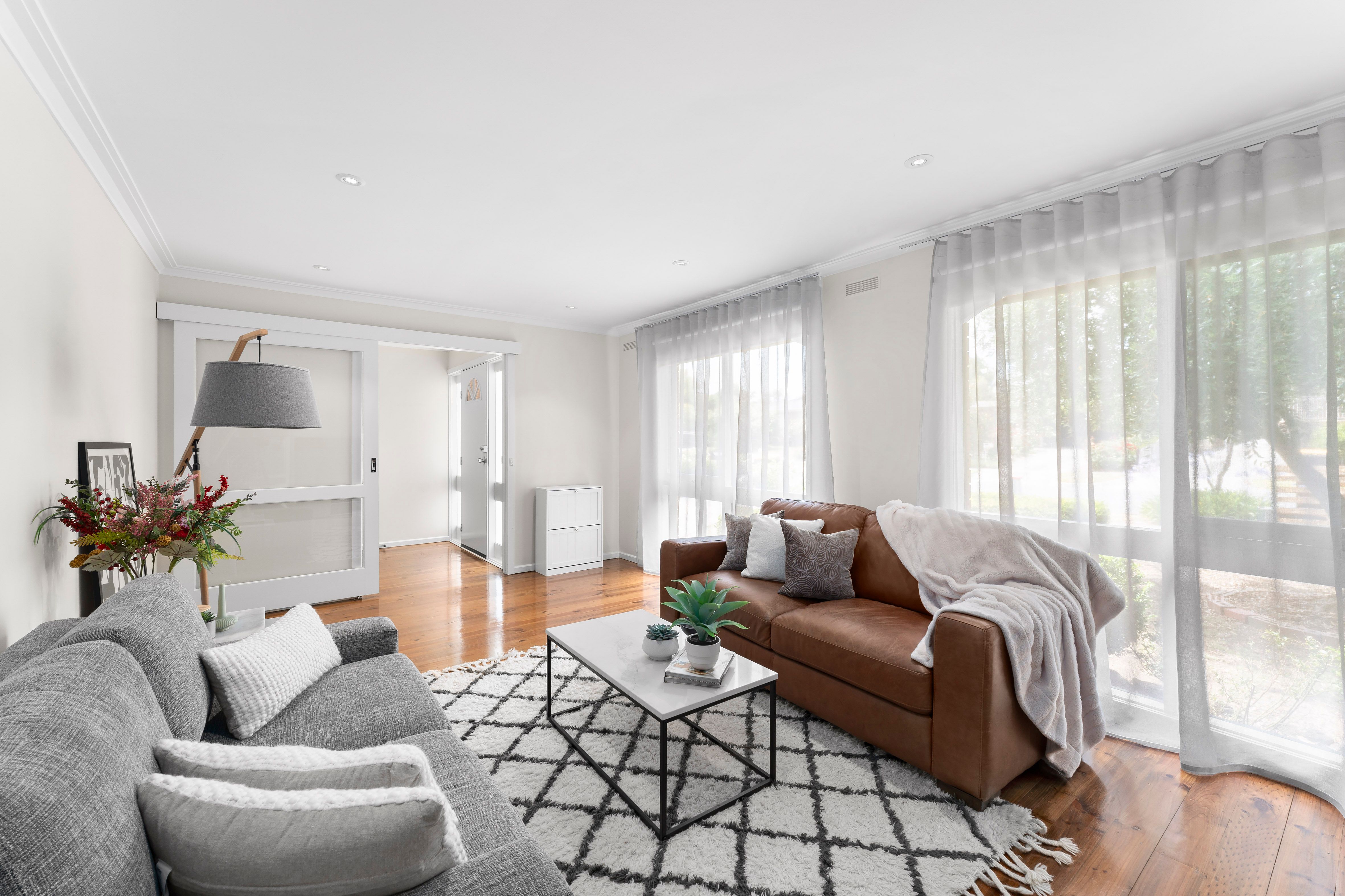 16 Leatherwood Crescent, Wheelers Hill, VIC 3150