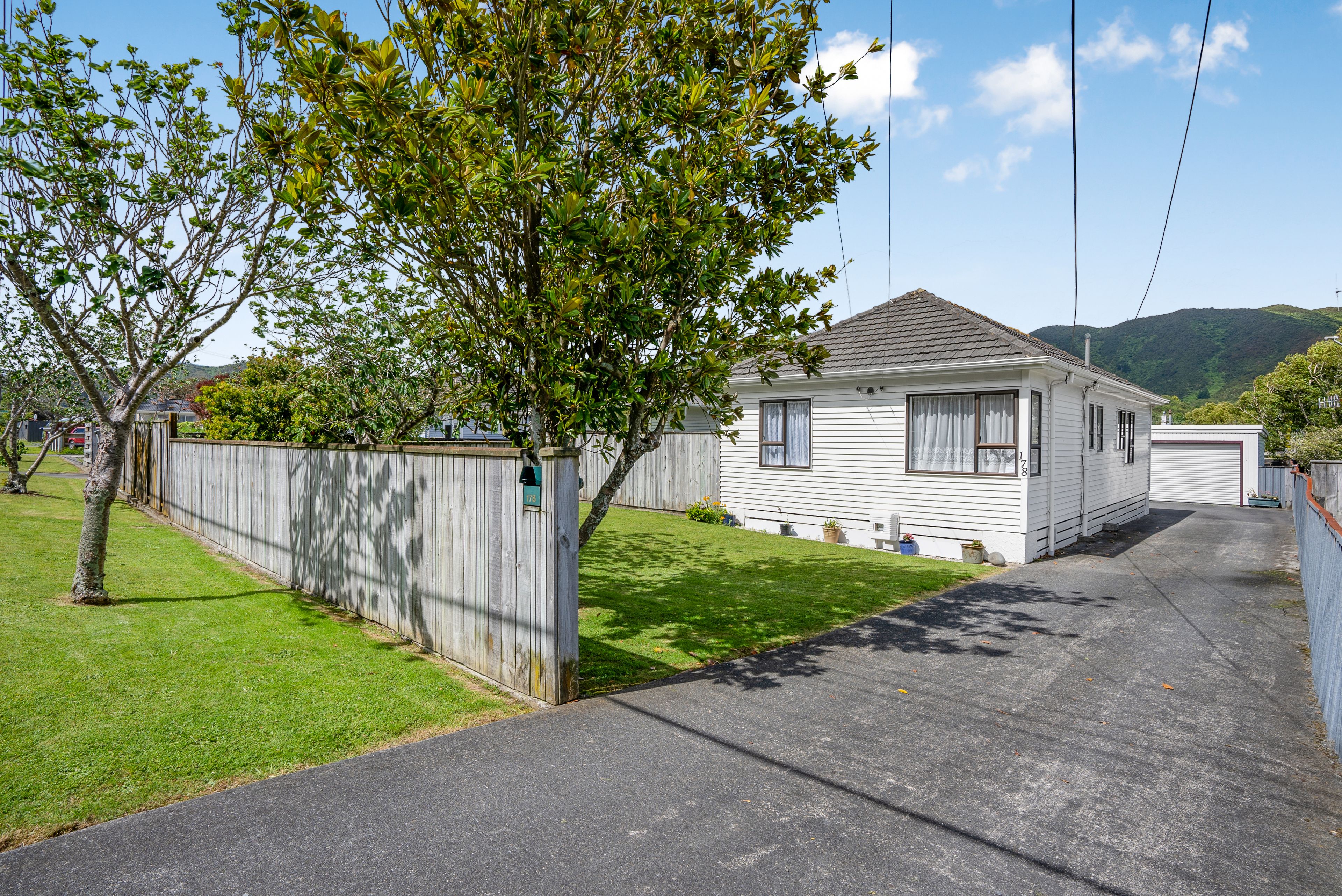 178 Wellington Road, Wainuiomata, Lower Hutt City