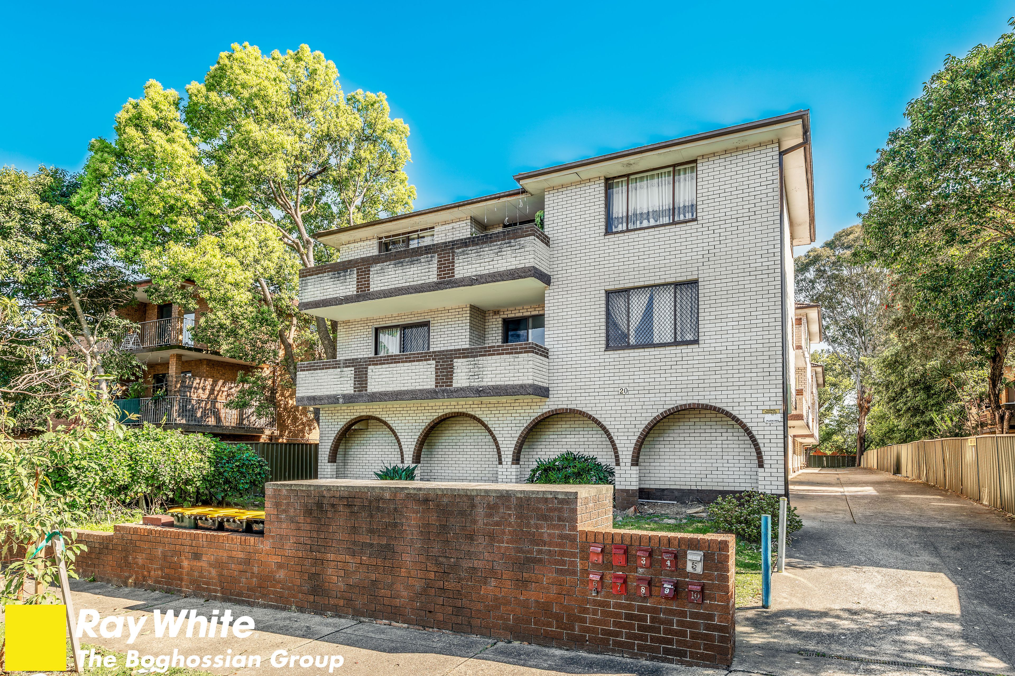 2/20 Fairmount Street — photo from Ray White Kingsgrove