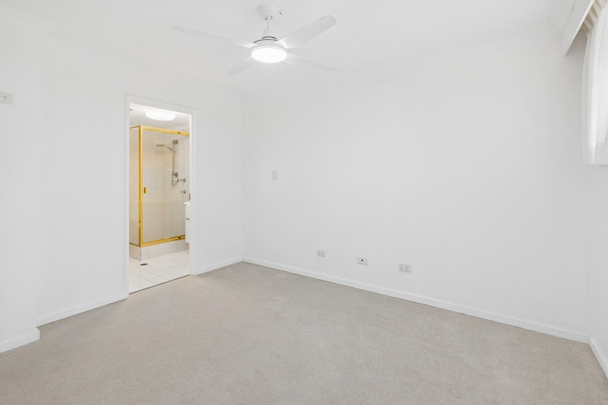 45/510 Marine Parade — photo 8 of 23