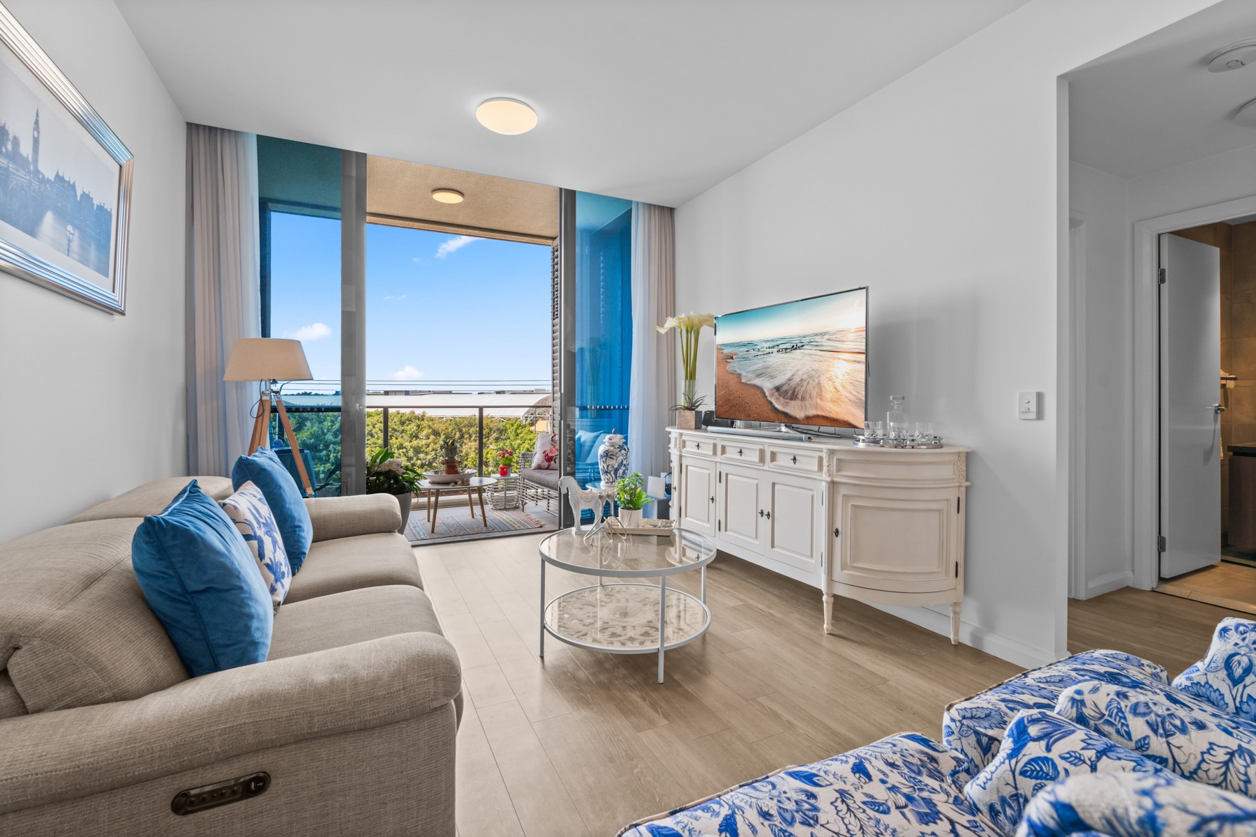 5237 Harbourview Drive, Hope Island, QLD 4212