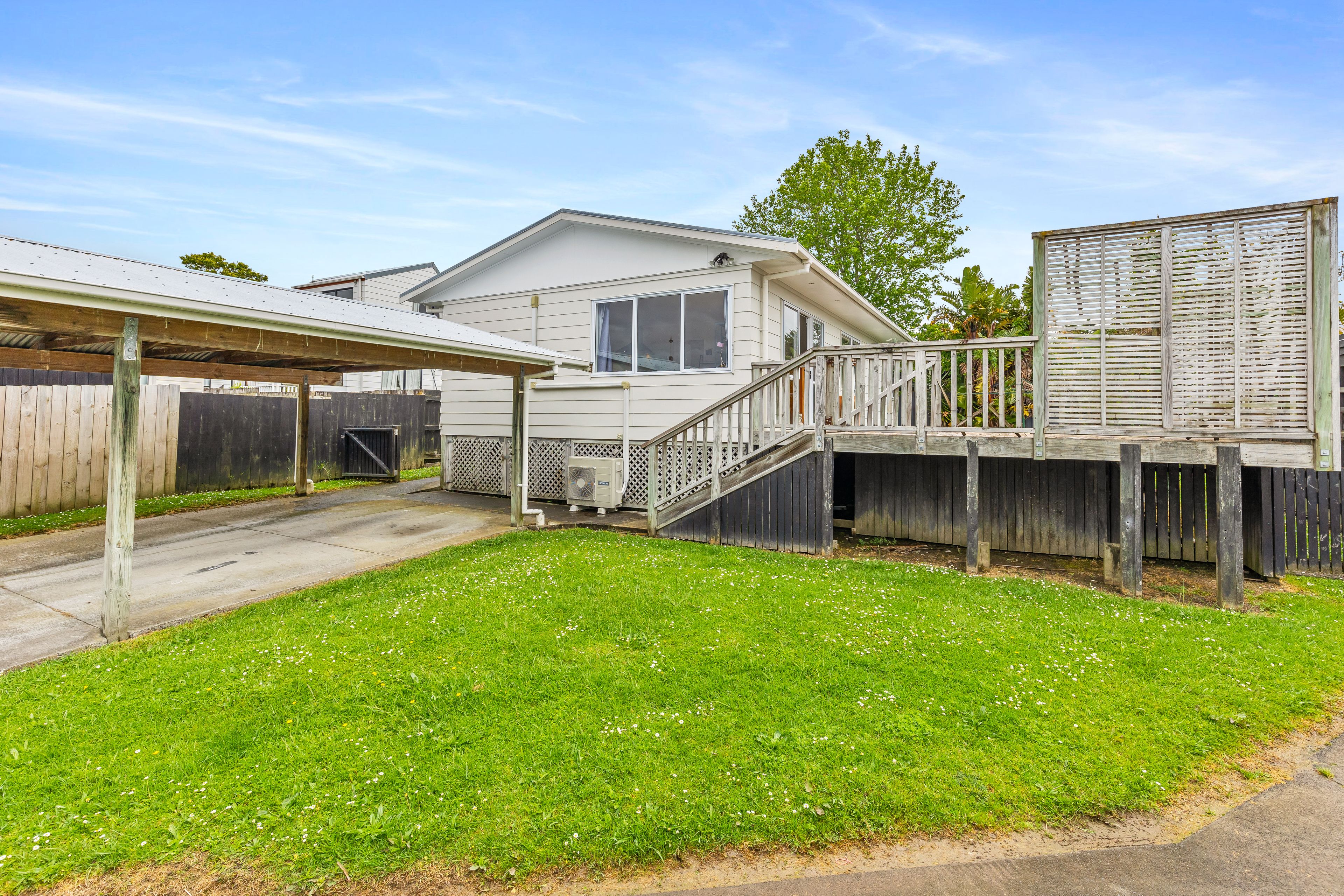 13 Lacebark Court, Titirangi, Waitakere City
