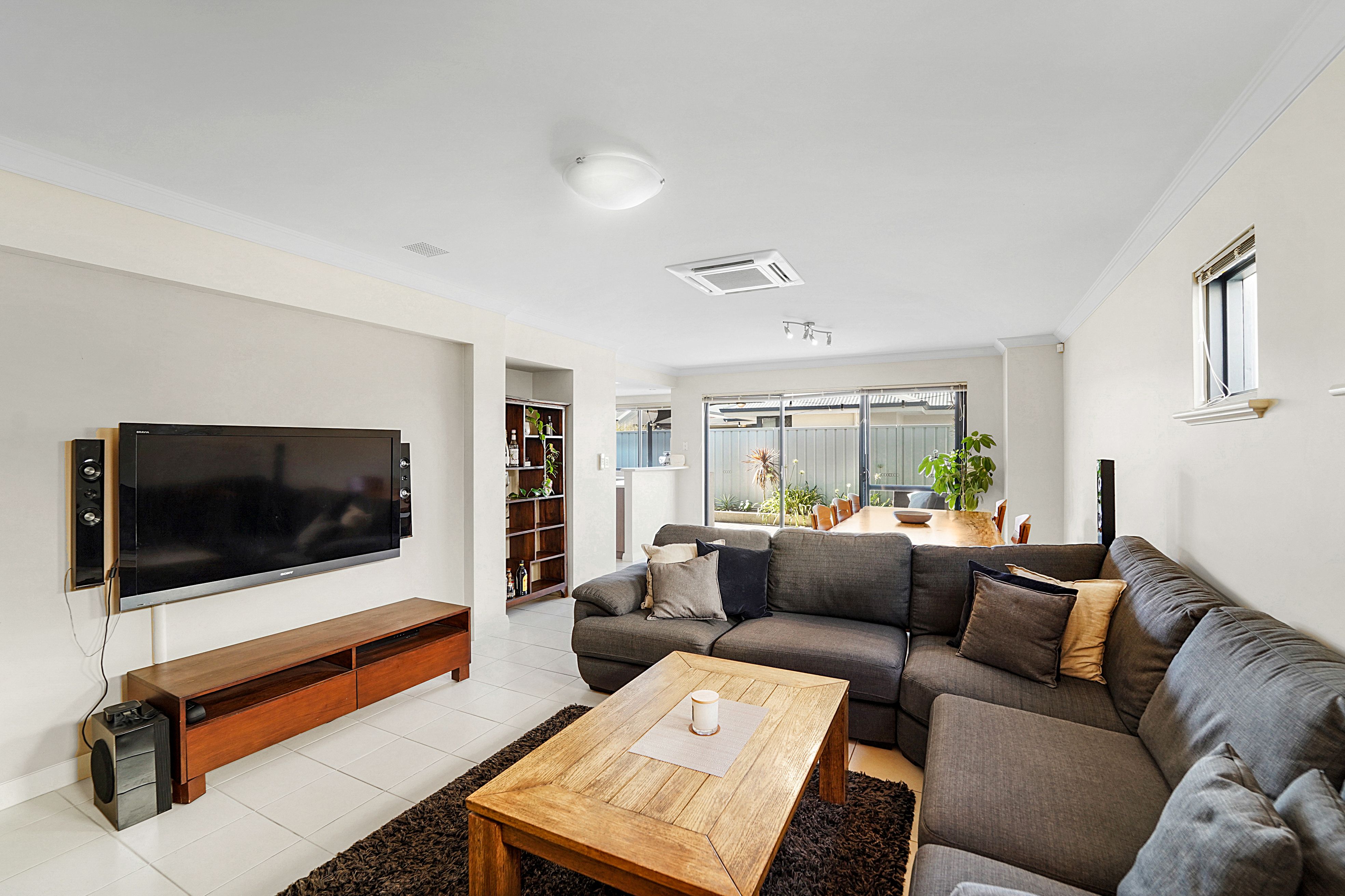 2/11 Sylvia Street, Balcatta, WA 6021