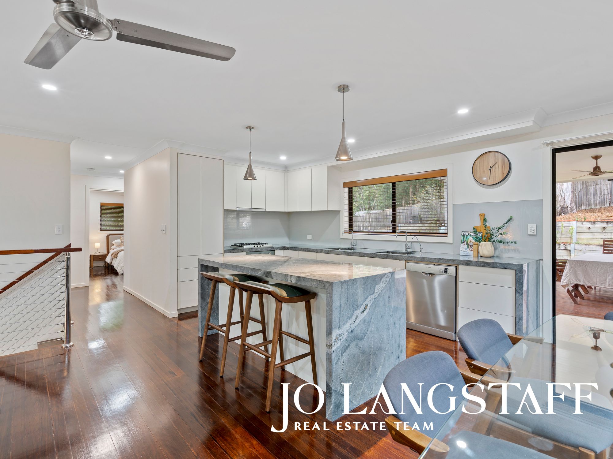 29 Fallbrook Street — photo 7 of 28