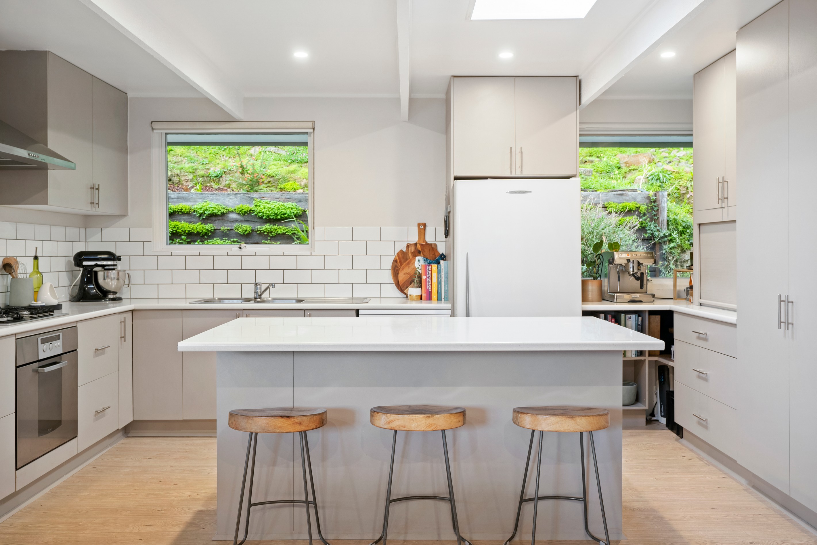 1384 Mountain Highway, The Basin, VIC 3154