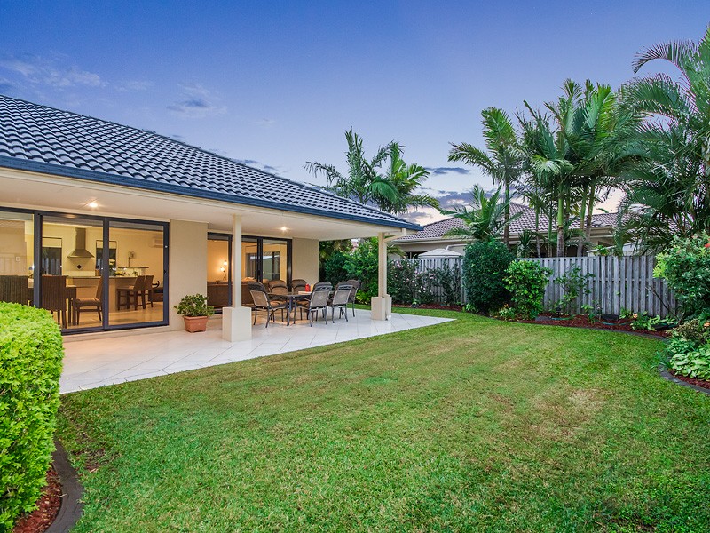 16 Maidenhead Court, Oxenford, QLD 4210