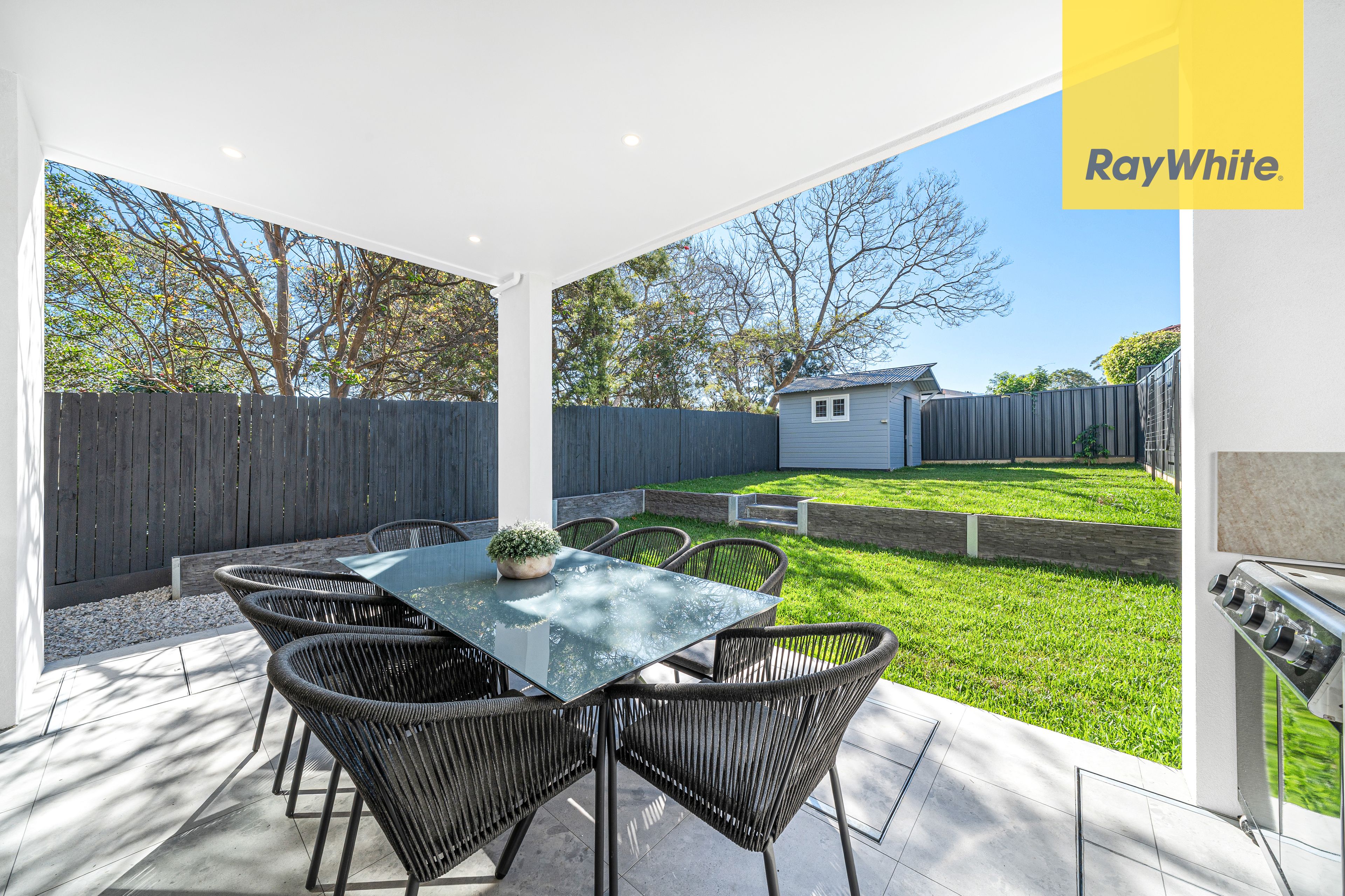 14 Lansdowne Street — photo 5 of 12