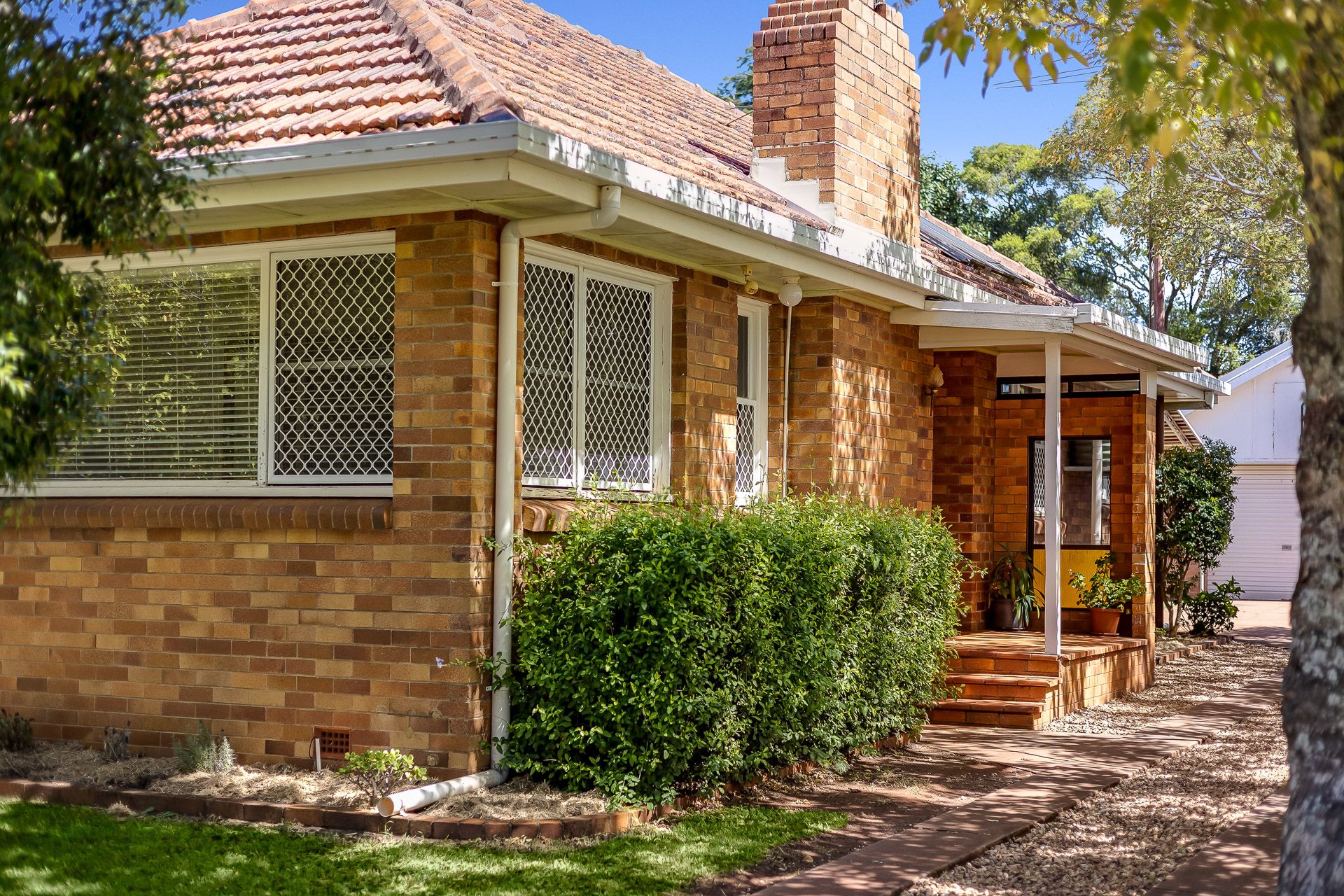 27 Fourth Avenue, Harristown, QLD 4350