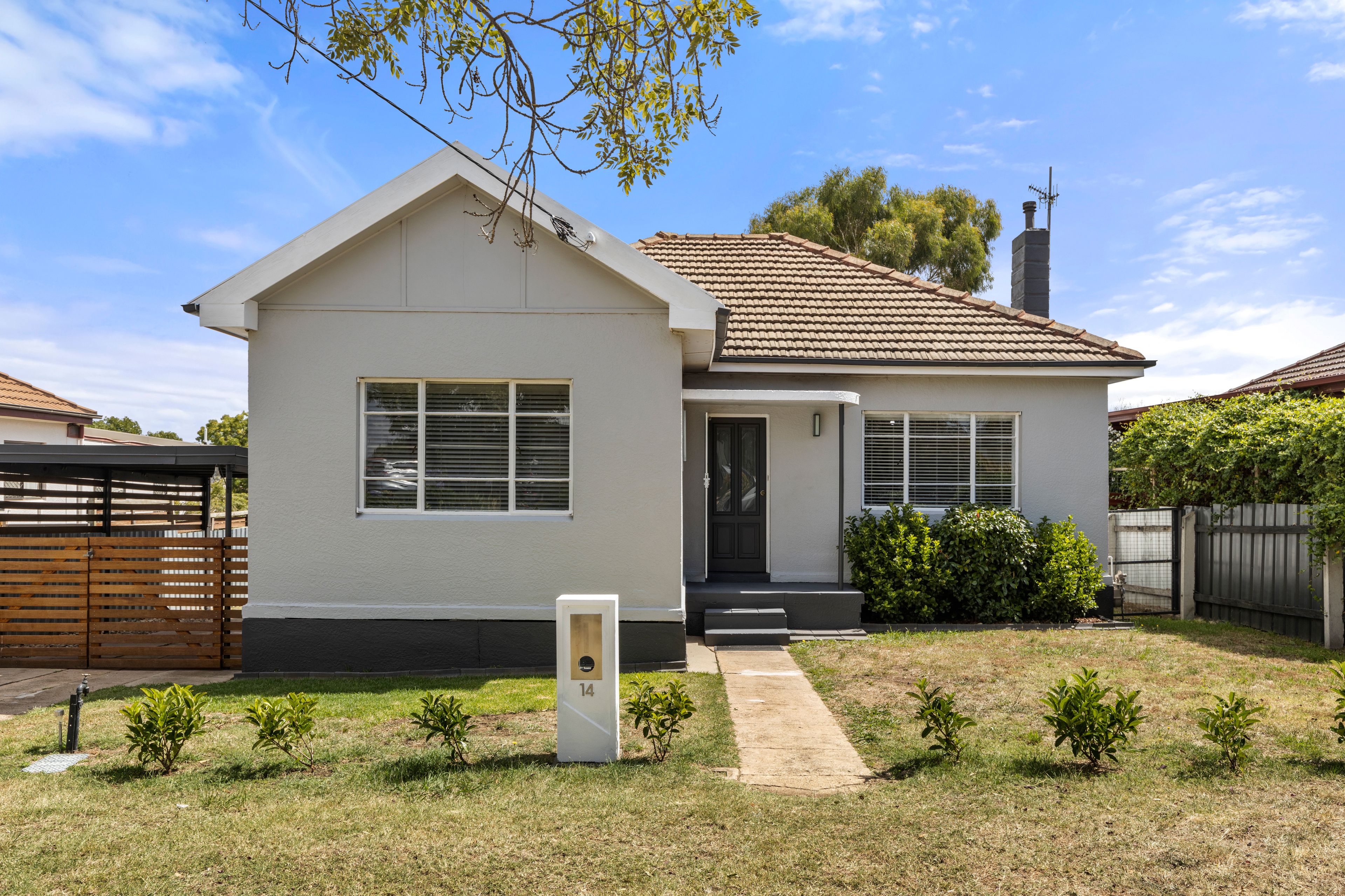 14 Princes Avenue, Goulburn, NSW 2580