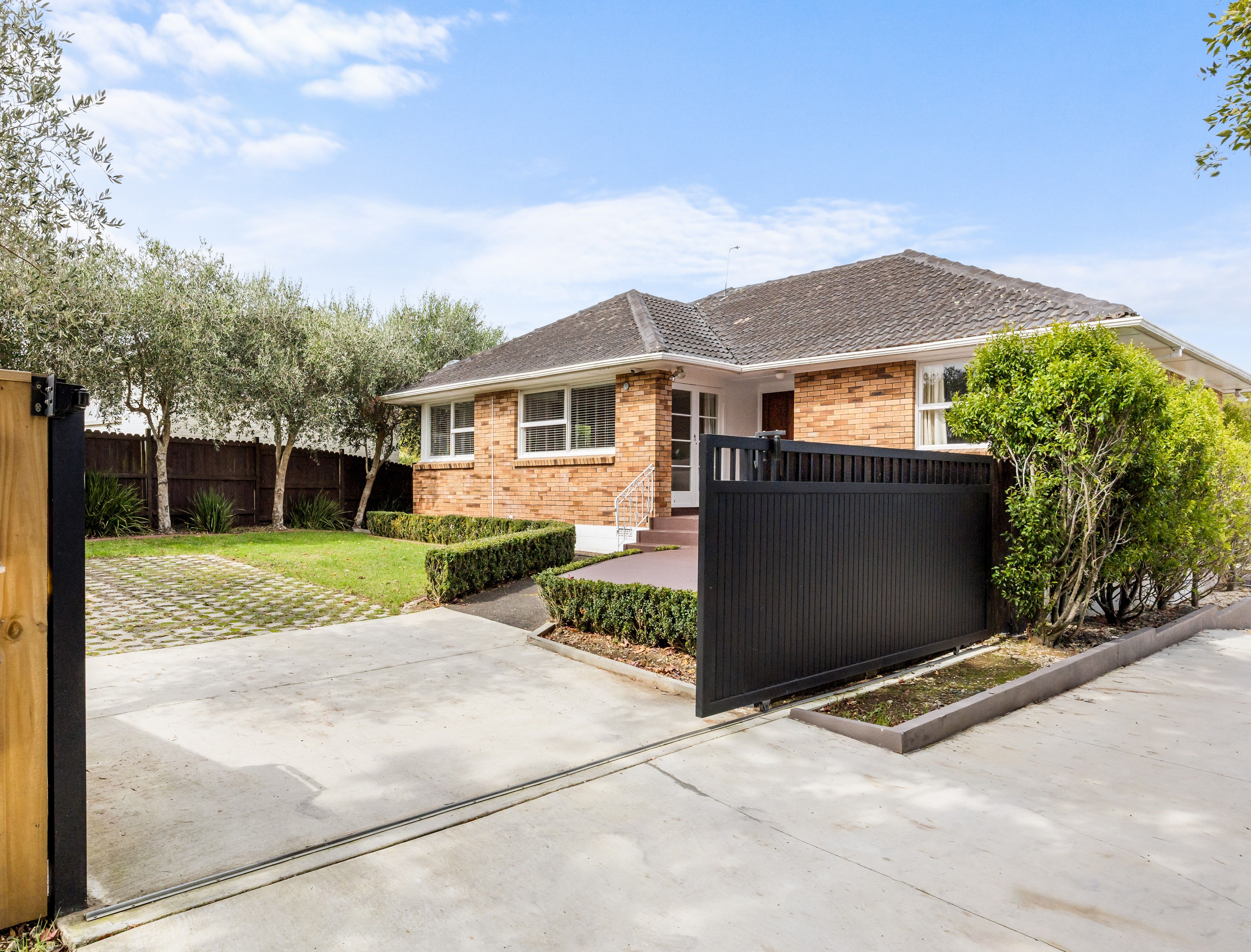 18 Union Road, Howick, Manukau City