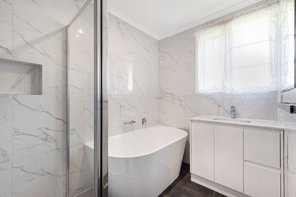 19 Lockwoods Road — photo 4 of 6