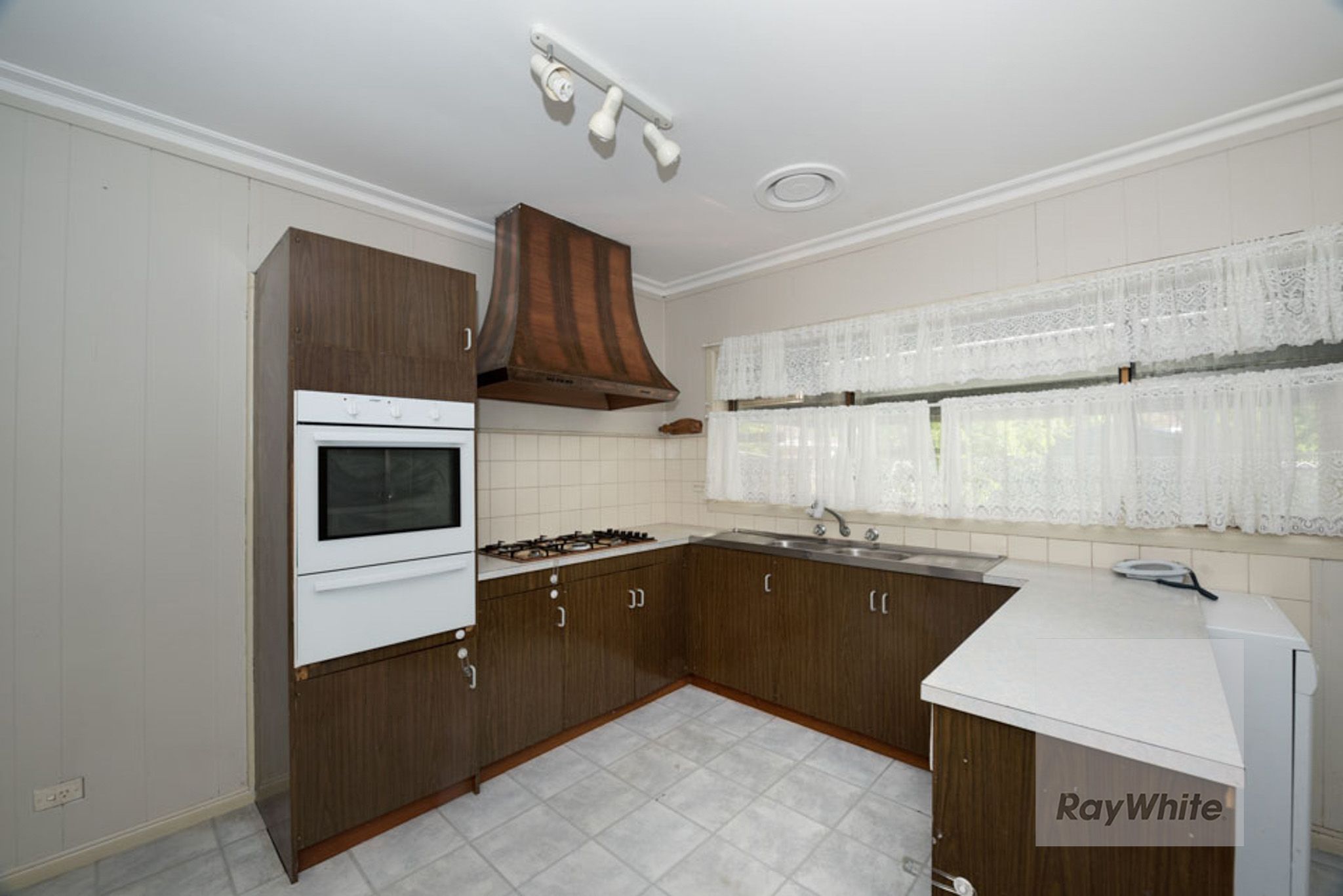 1 Willard Court, Lalor, VIC 3075