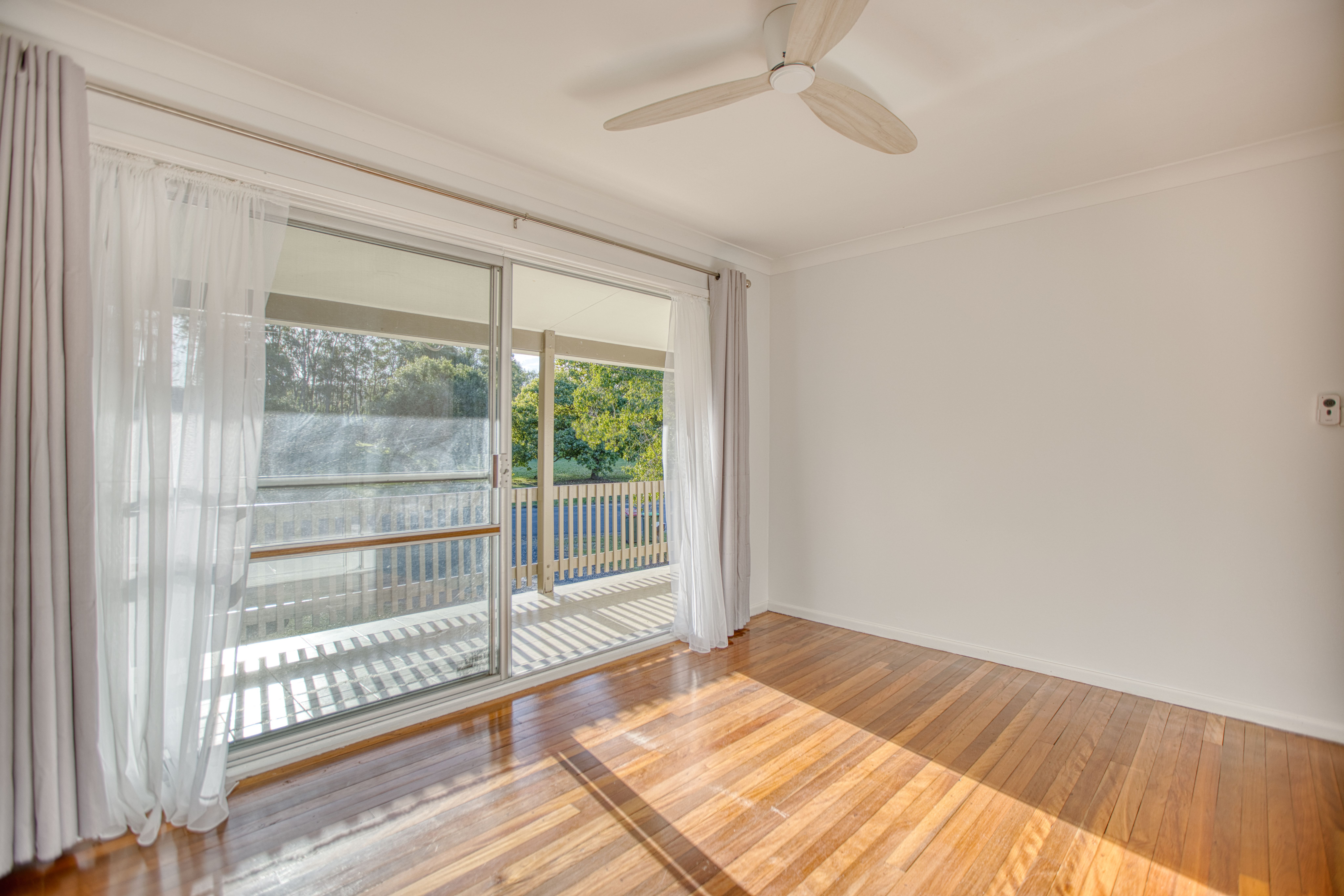 18 Gardiners Road — photo 6 of 14