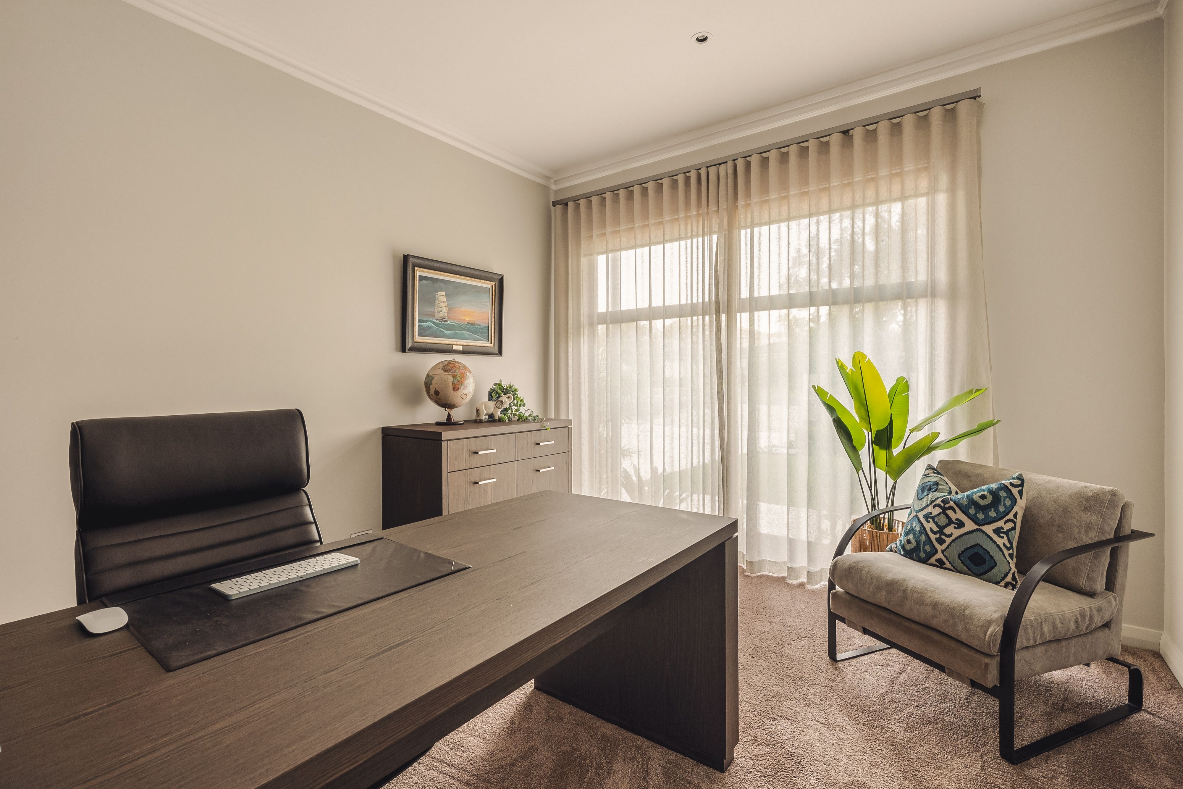 Riverside Luxury, Beautifully Bespoke! — photo 12 of 28