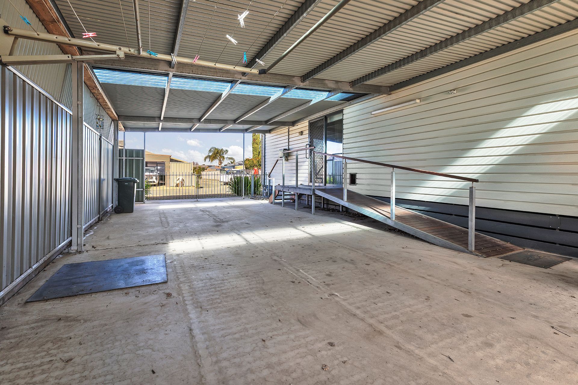 15/65-73 Northern Highway — photo 10 of 10