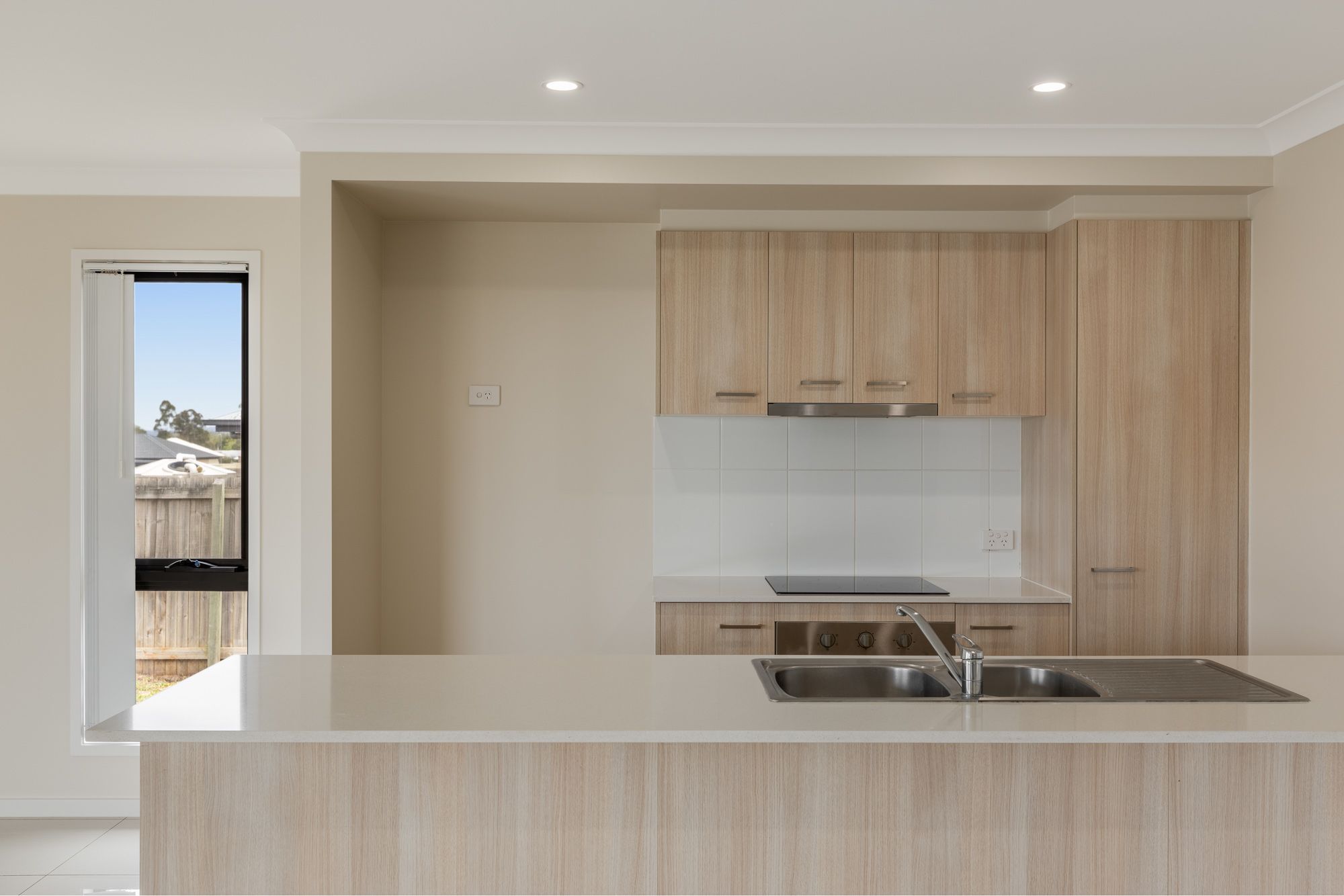 35 Myrtleford Crescent — photo 5 of 16