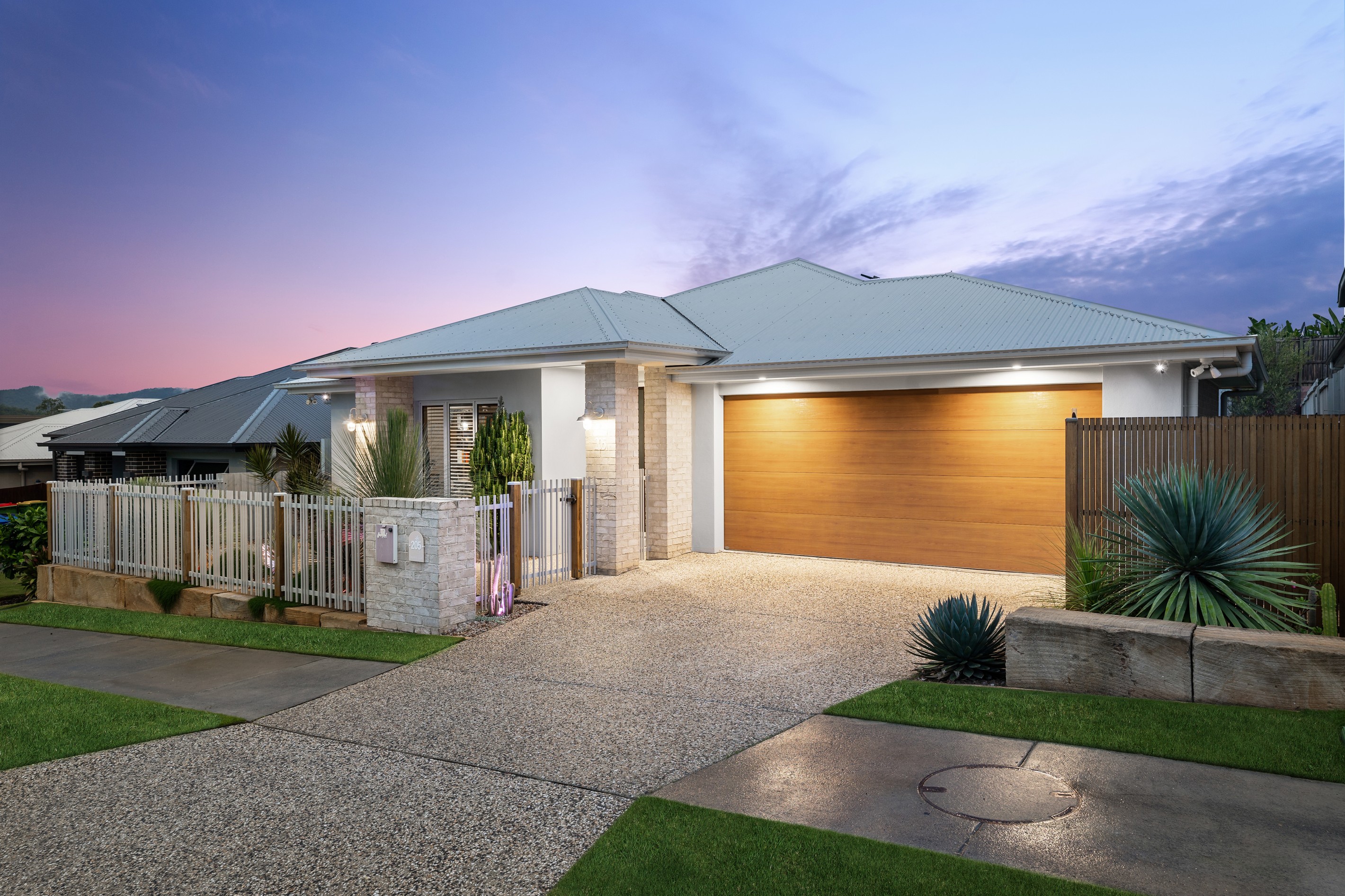 205 Barrams Road, South Ripley, QLD 4306