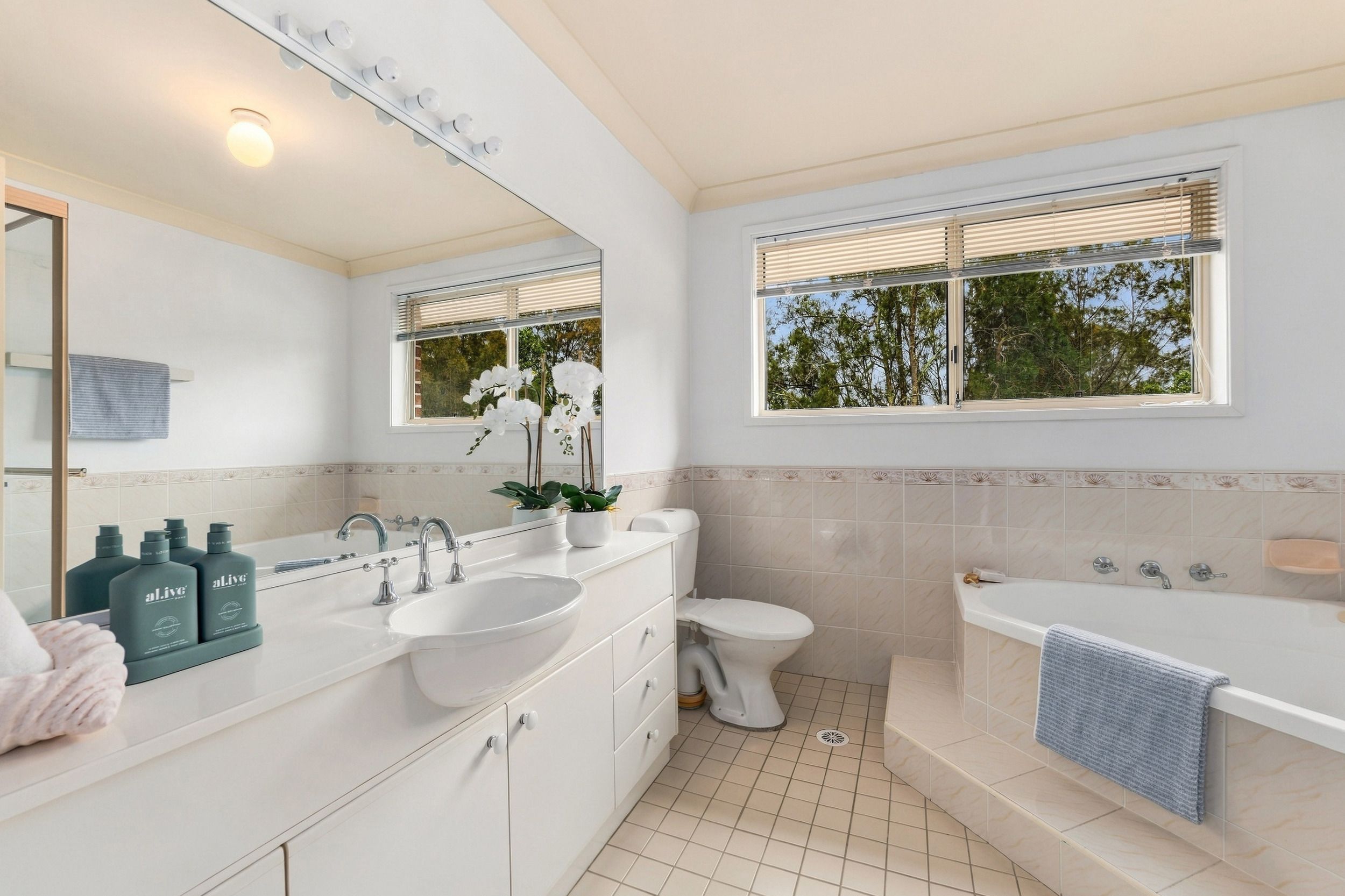 4 Myler Avenue — photo 11 of 22