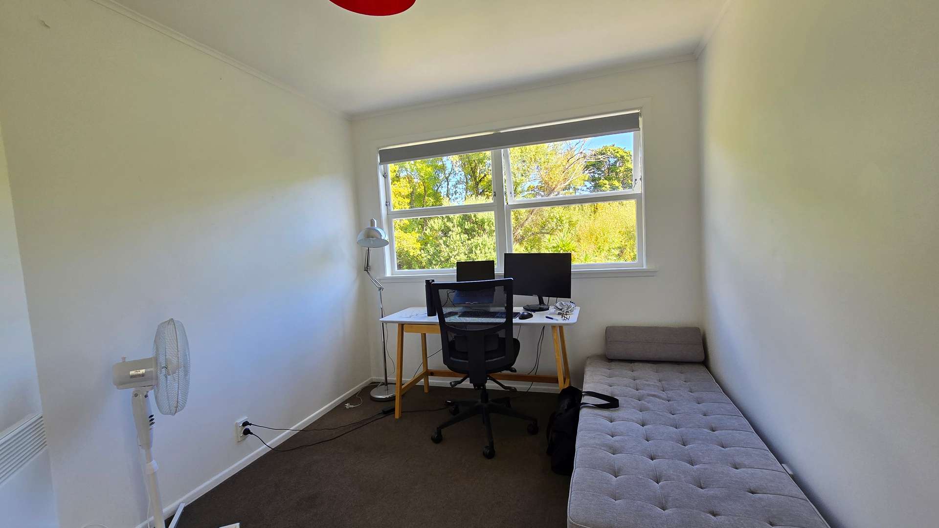 98 Monarch Avenue photo 9