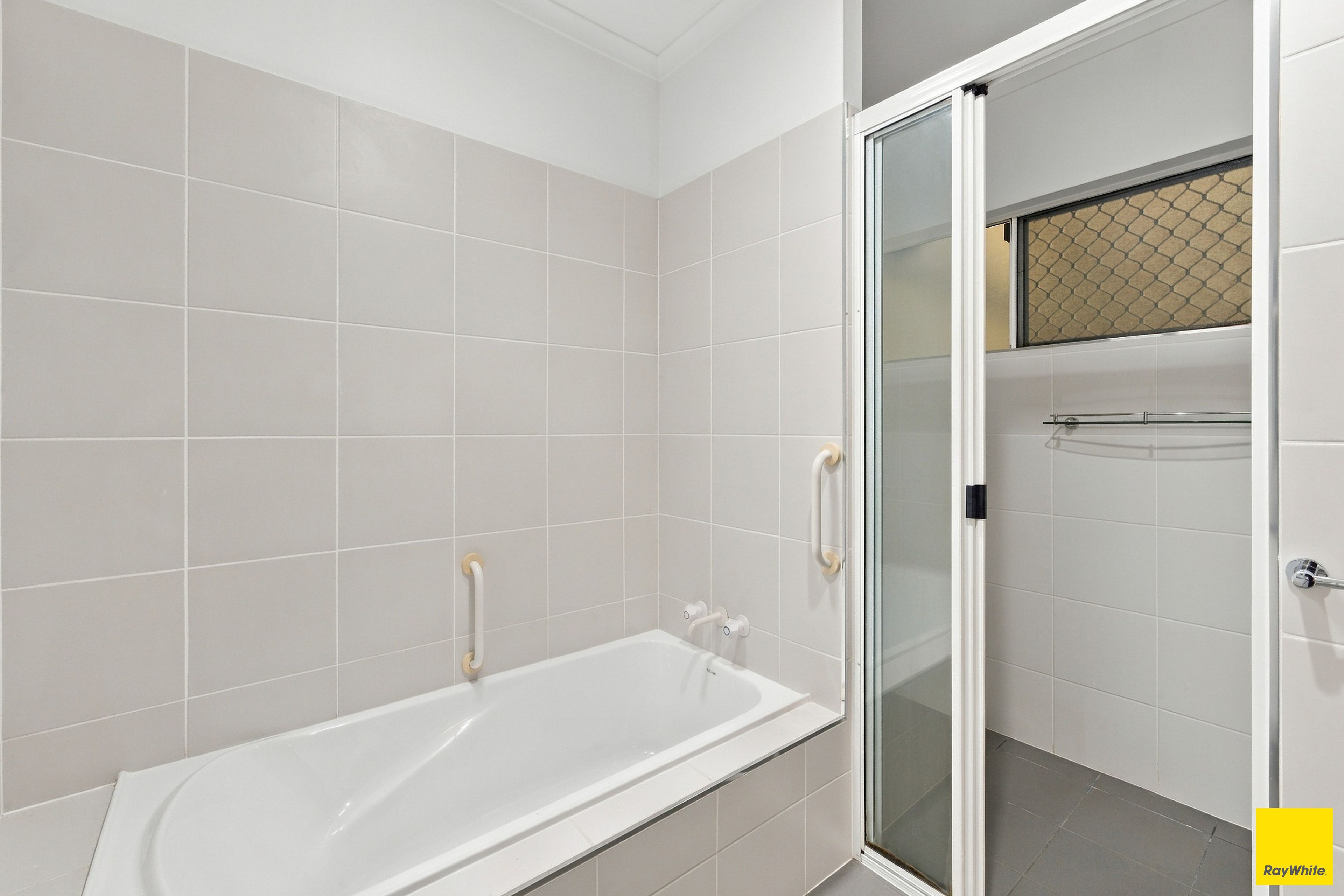 7 Green Avenue — photo 17 of 23
