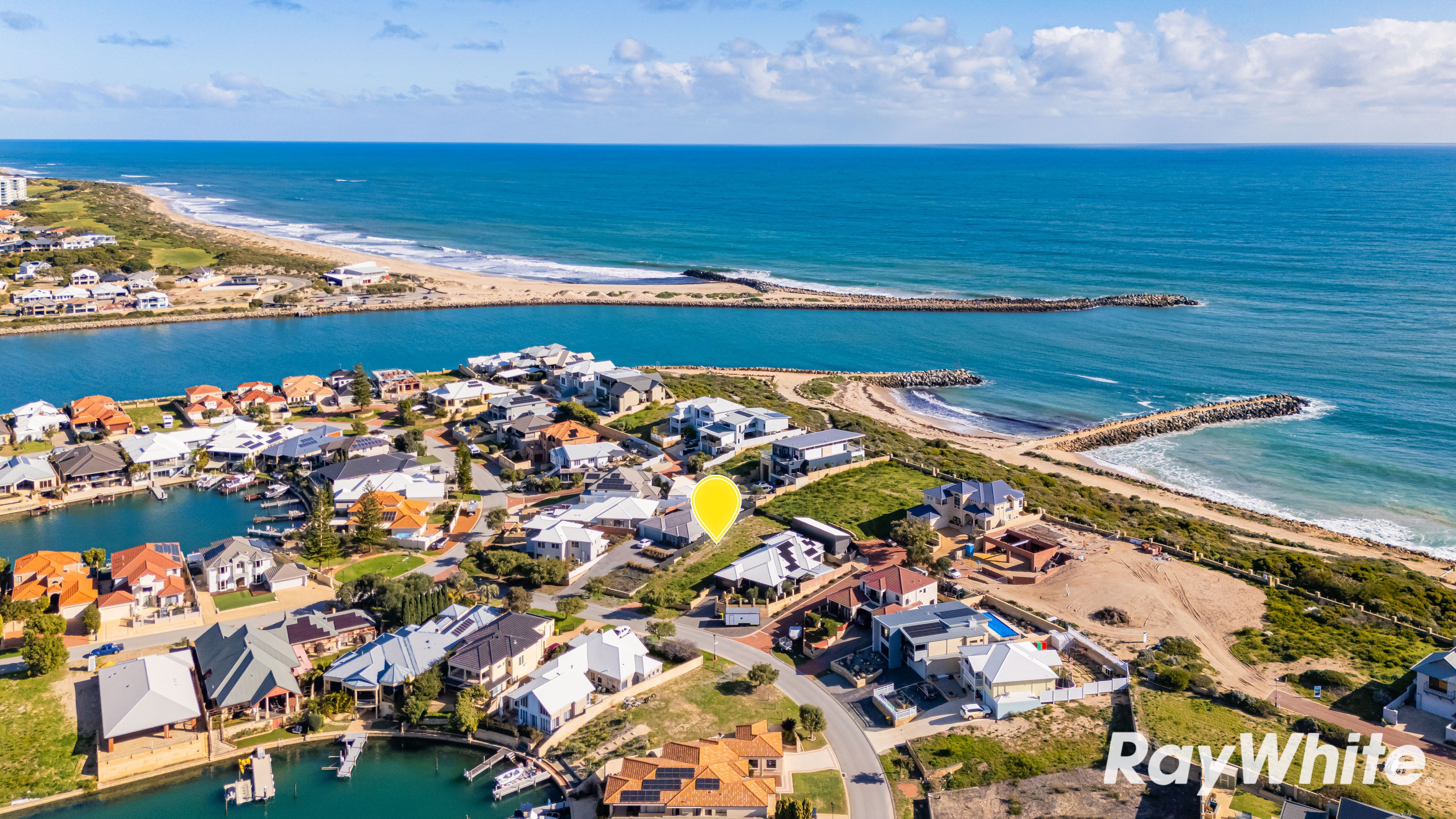 54 Abrolhos Quays, Wannanup WA 6210