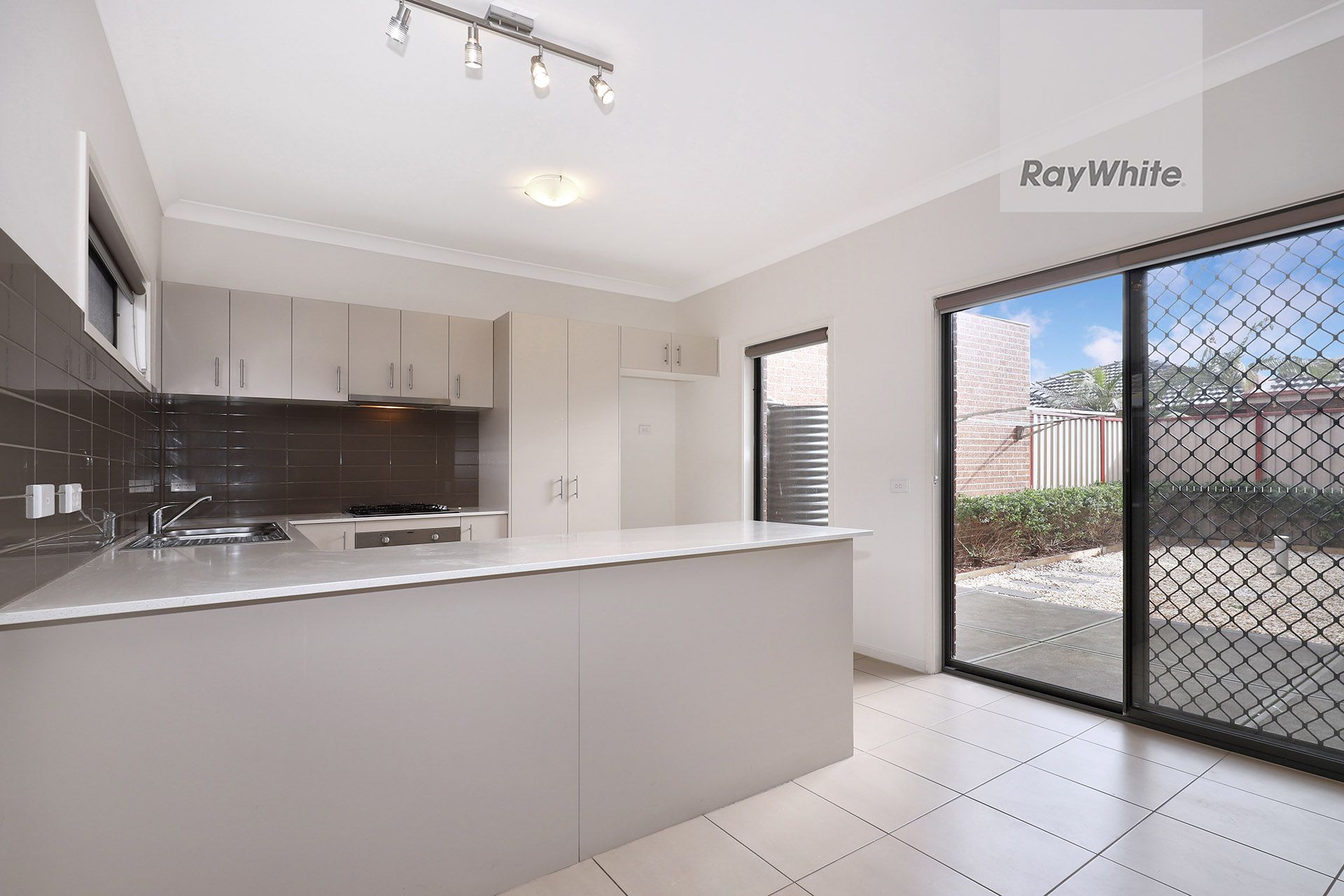 1/19 Waratah Avenue, Tullamarine, VIC 3043